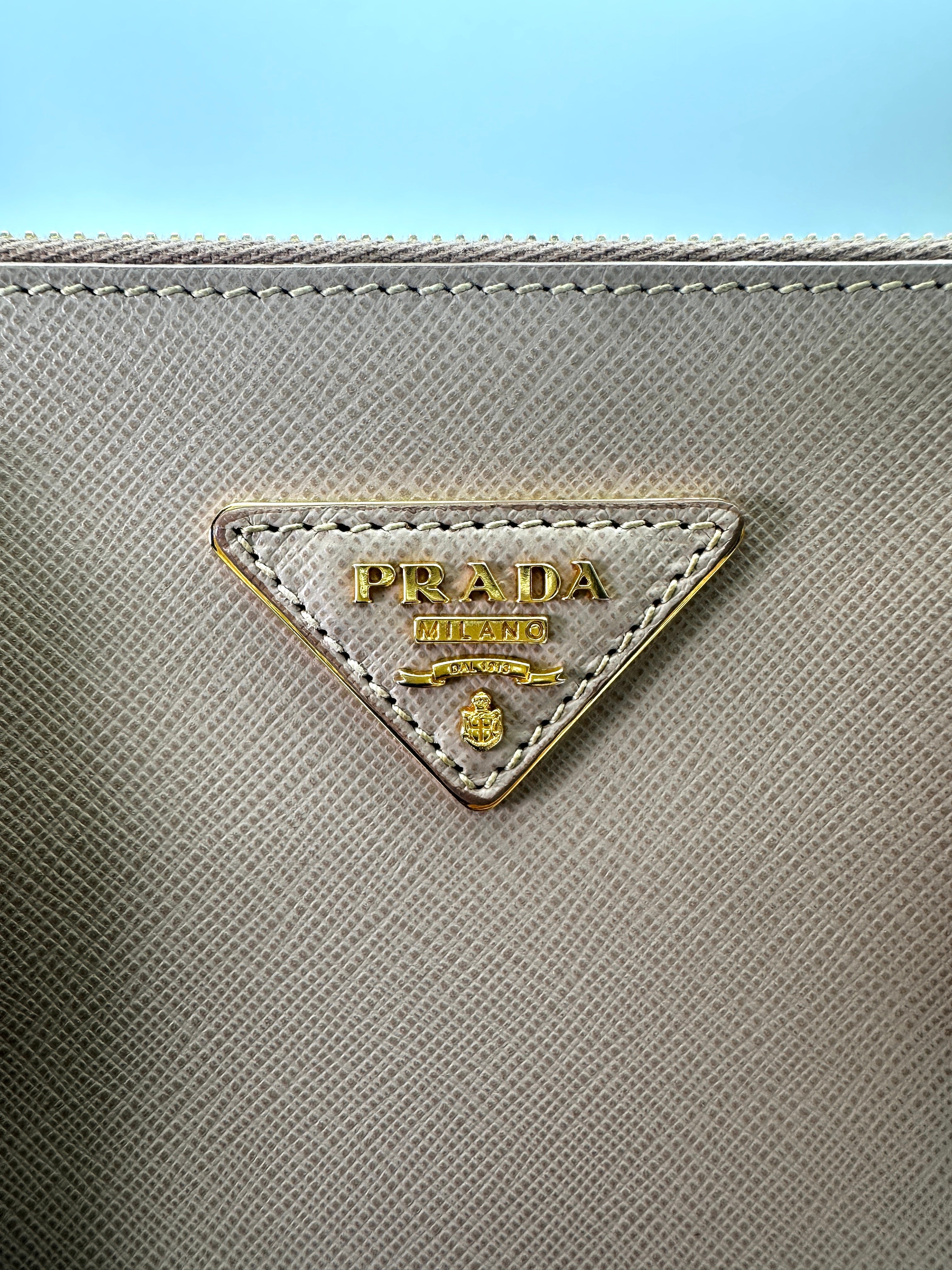Prada Galleria Beige Saffiano Leather Small Size Handle Bag PR350