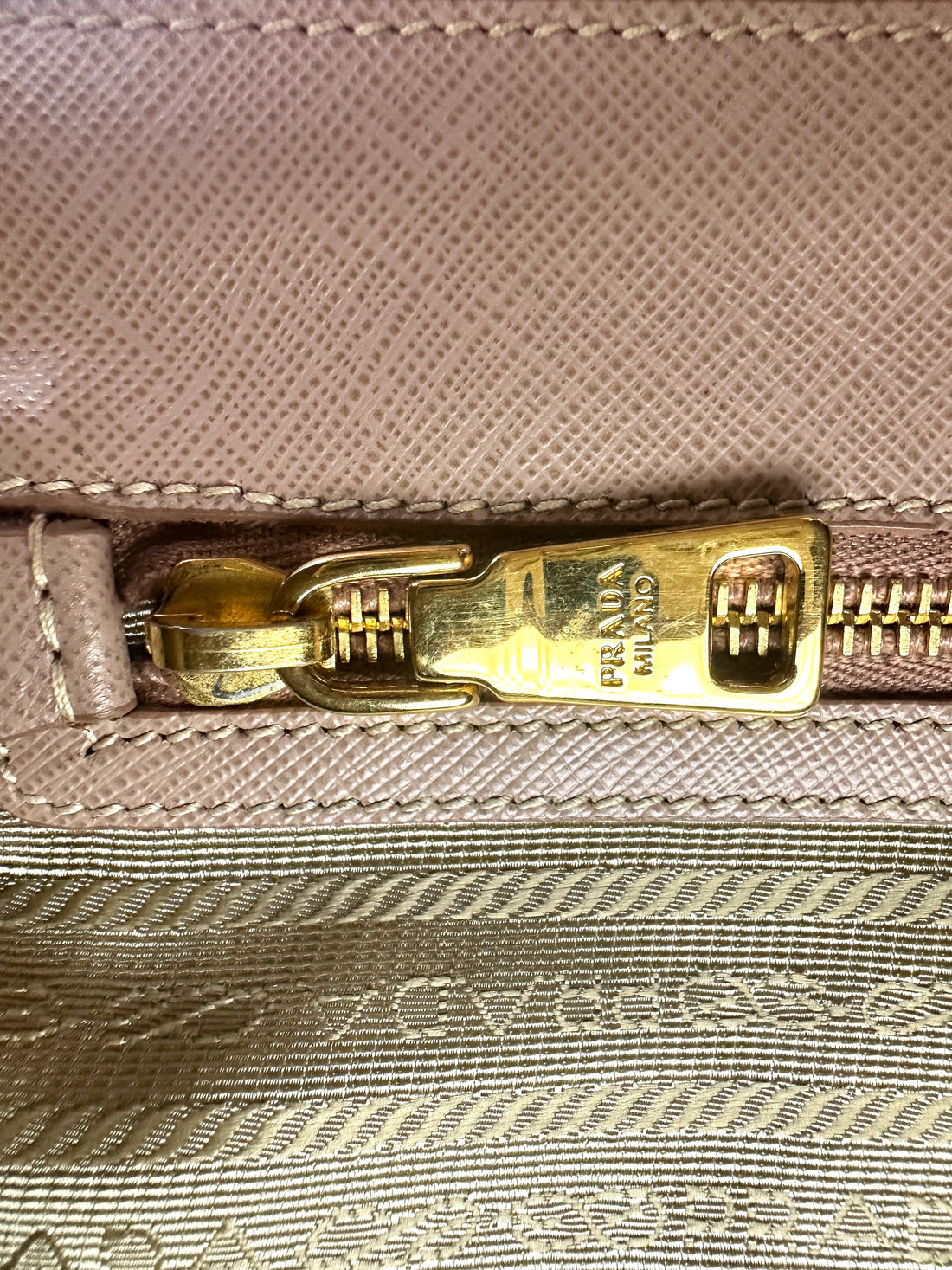Prada Galleria Beige Saffiano Leather Small Size Handle Bag PR350