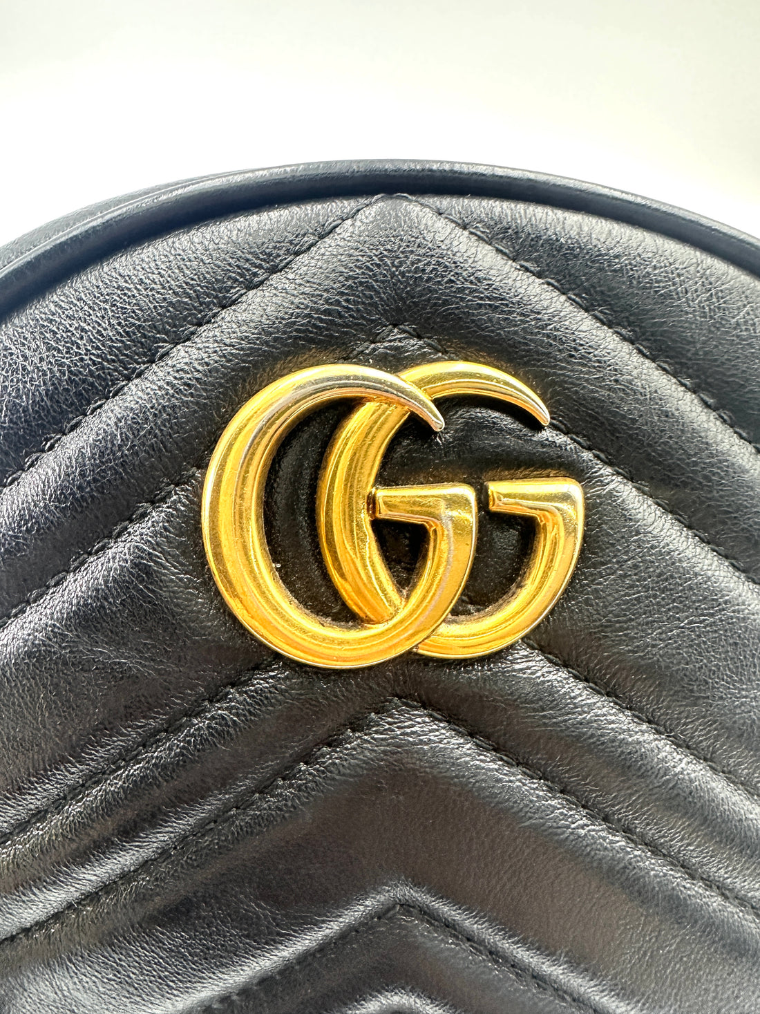 Gucci GG Marmont Black Matelasse Leather Round Shoulder Bag GG1016