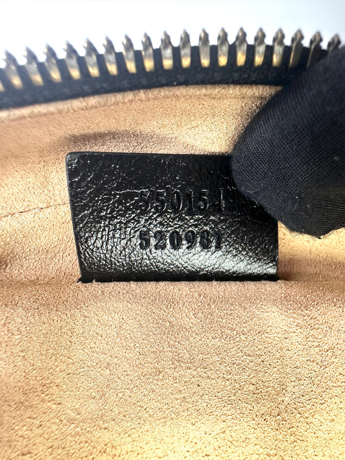 Gucci GG Marmont Black Matelasse Leather Round Shoulder Bag GG1016