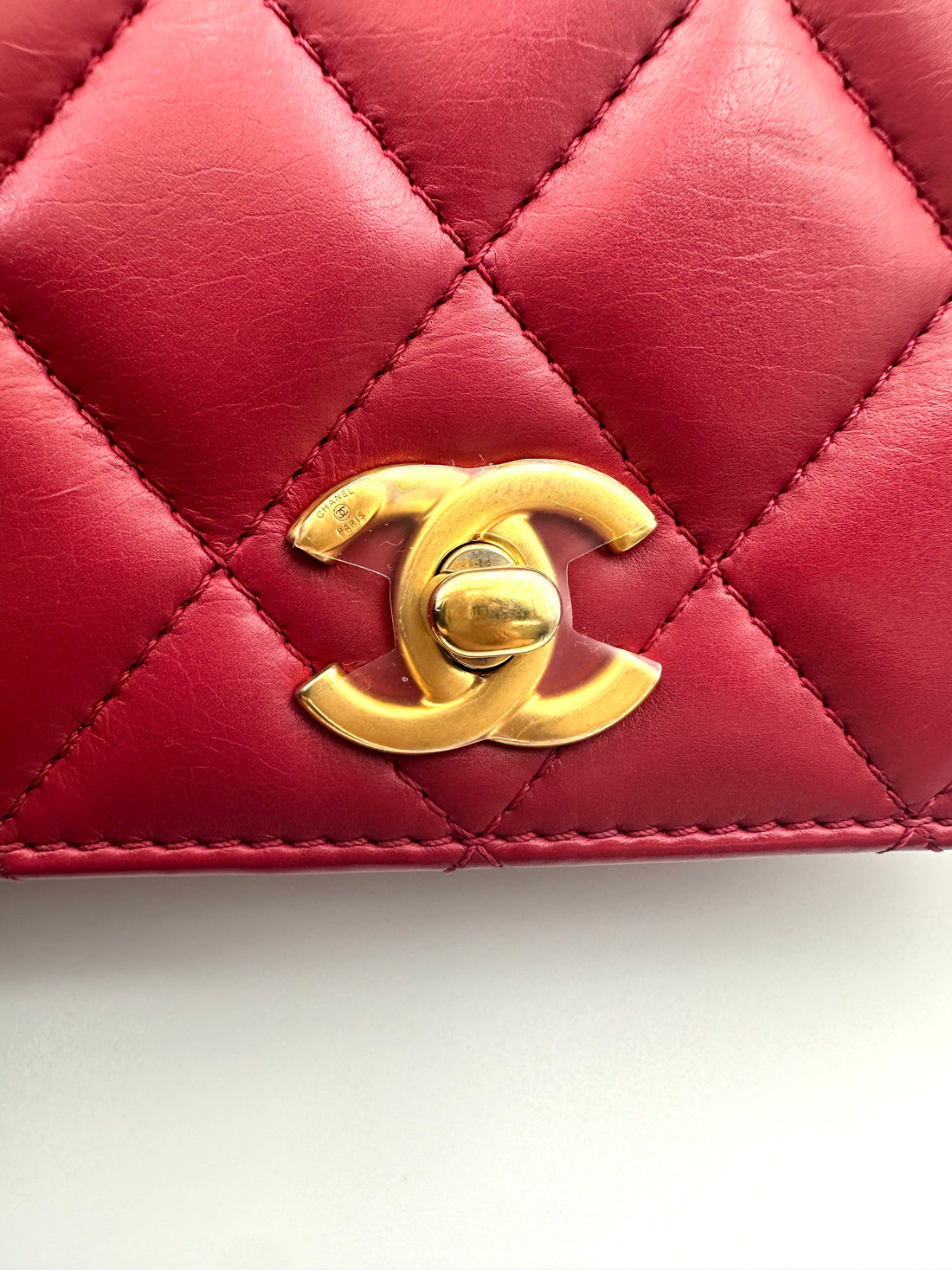Chanel Red Quilted Leather Wallet On Chain With Gold Buckle(27***10) CC1978