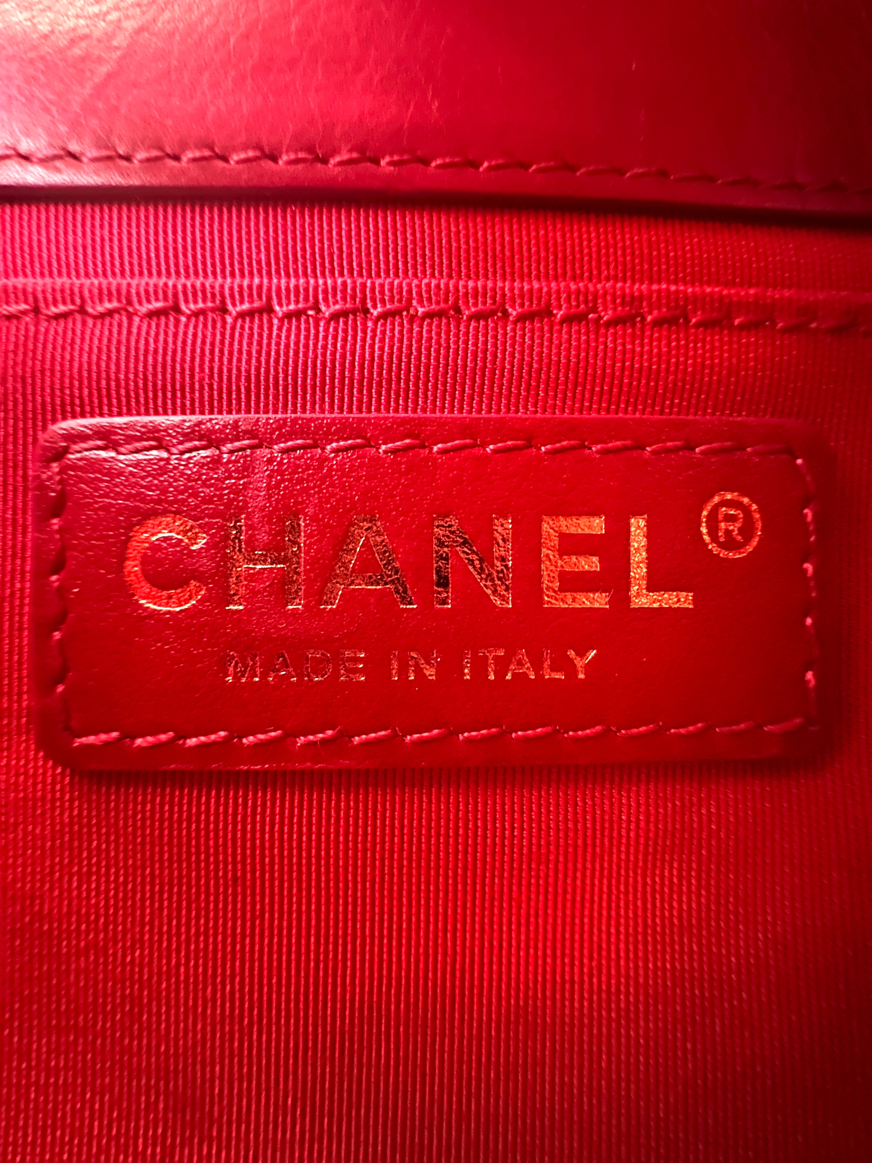 Chanel Red Quilted Leather Wallet On Chain With Gold Buckle(27***10) CC1978