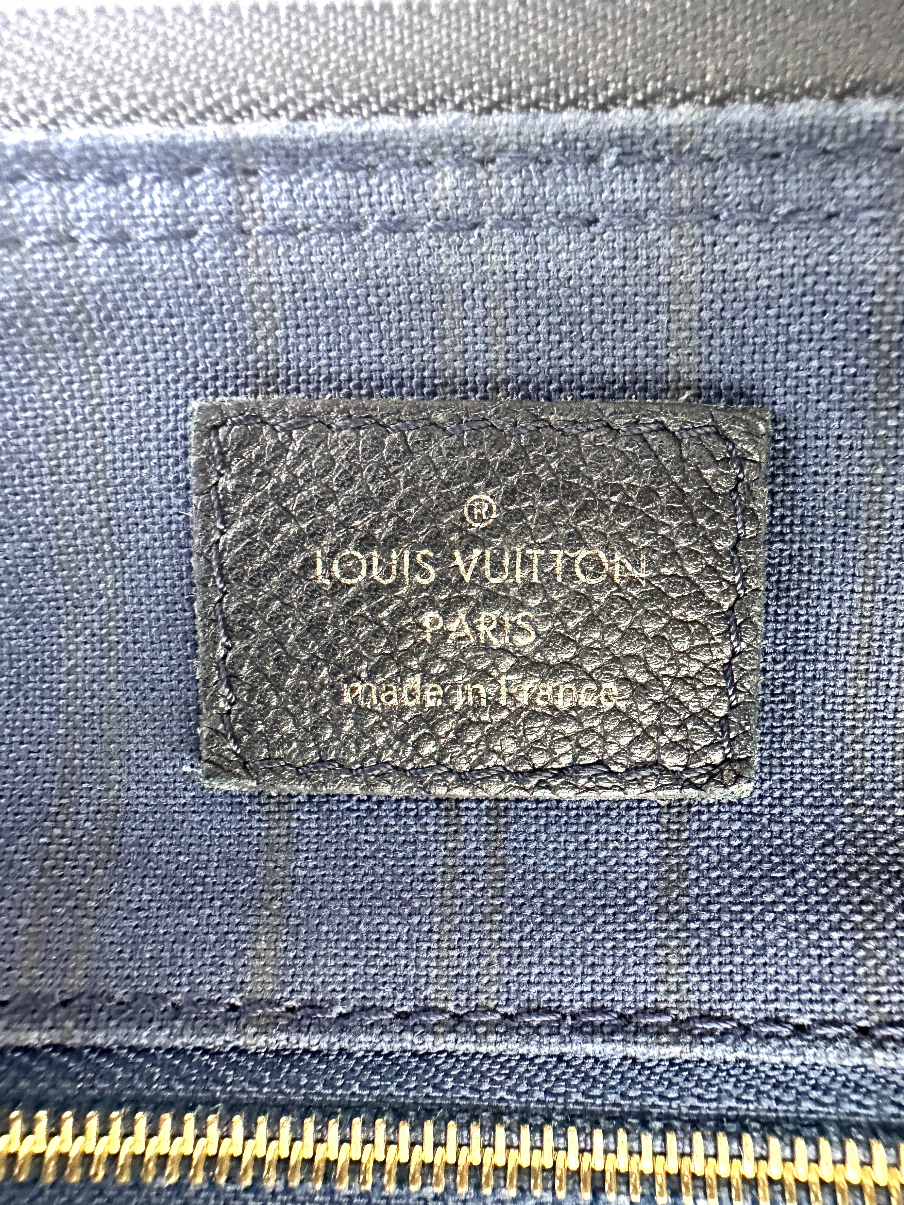 Louis Vuitton Speedy25 Black Monogram Empreinte Leather Handle Bag LV2756