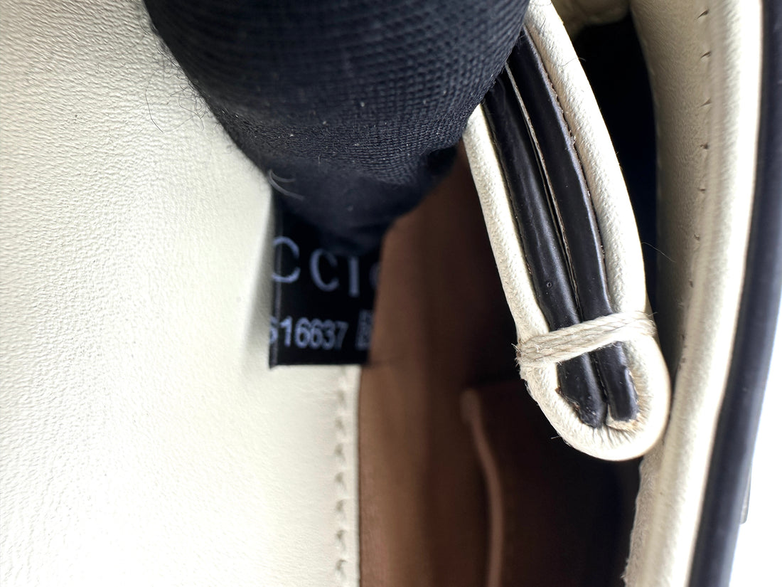 Gucci Queen Margaret Broadway Bee White Leather Pearl Studded Shoulder Bag GG1023