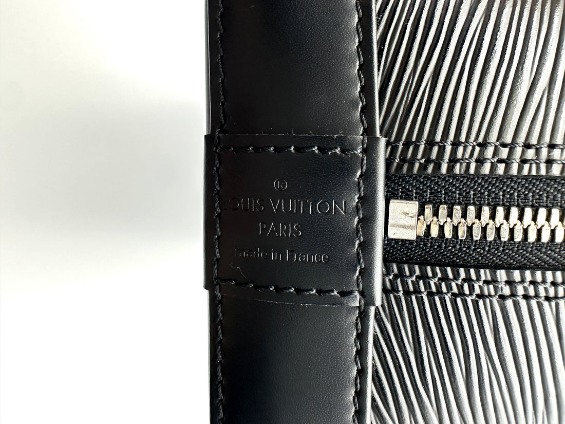 Louis Vuitton Alma Black Epi Leather Handle Bag LV2765