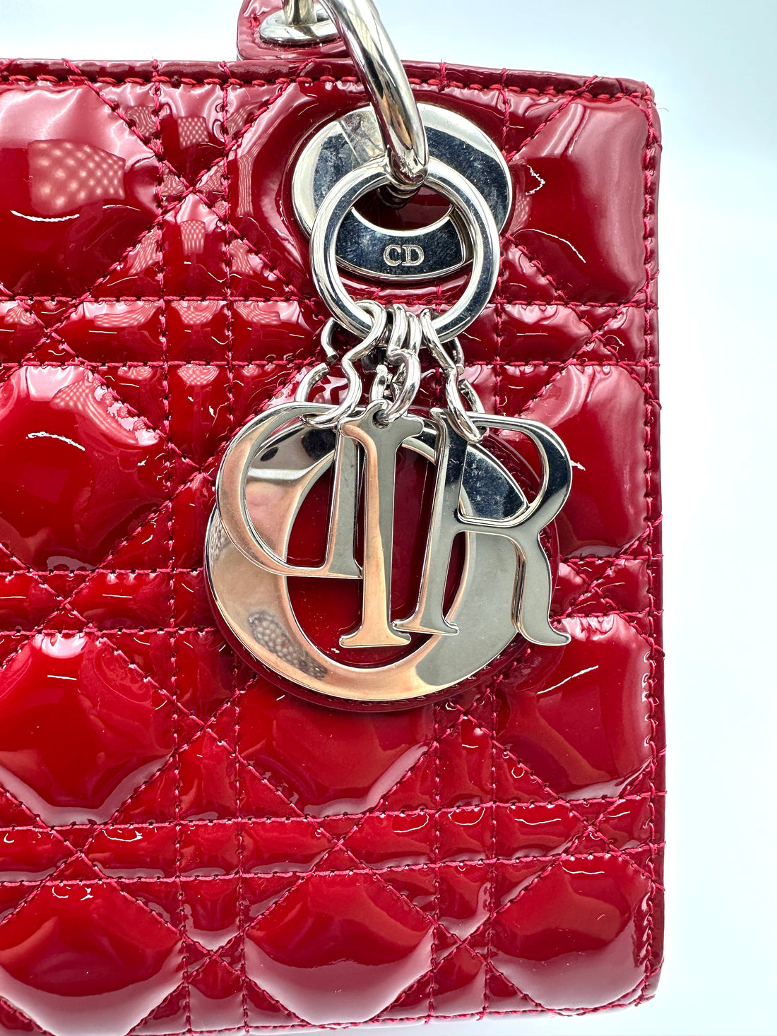 Christian Dior Lady Dior Red Cannage Patent Leather Handle Bag With Silver Buckle DR739