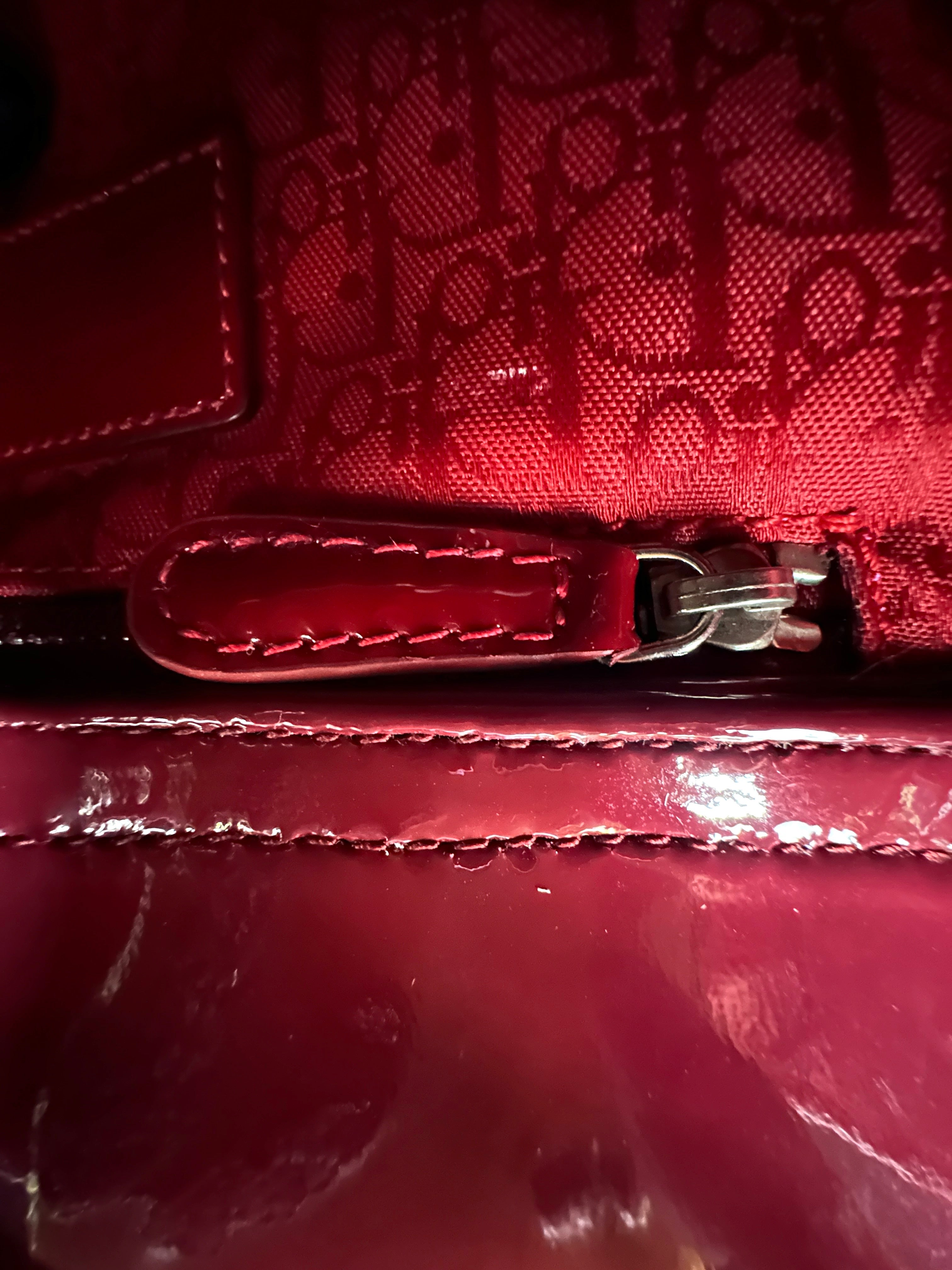Christian Dior Lady Dior Red Cannage Patent Leather Handle Bag With Silver Buckle DR739