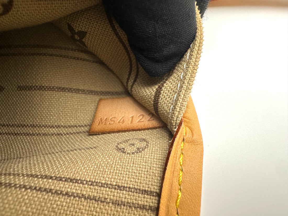Louis Vuitton Neverfull GM Monogram Canvas Handle Bag LV2772