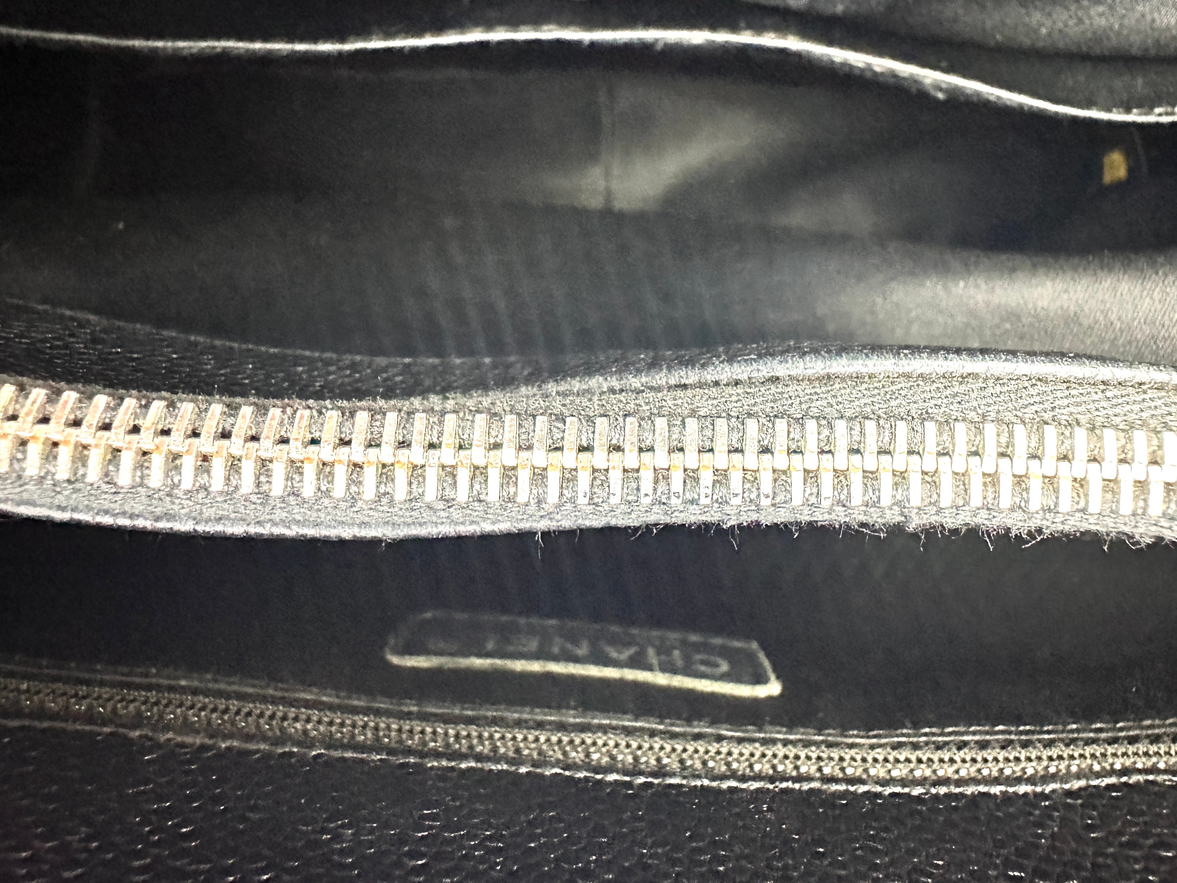 Chanel GST Black Quilted Leather Handle Bag(18***17) CC1982