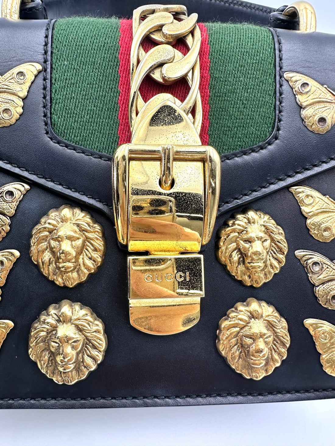 Gucci Sylvie Black Leather Small Size Shoulder Bag With Gold Butterfly & Lion Head Hardware GG1041