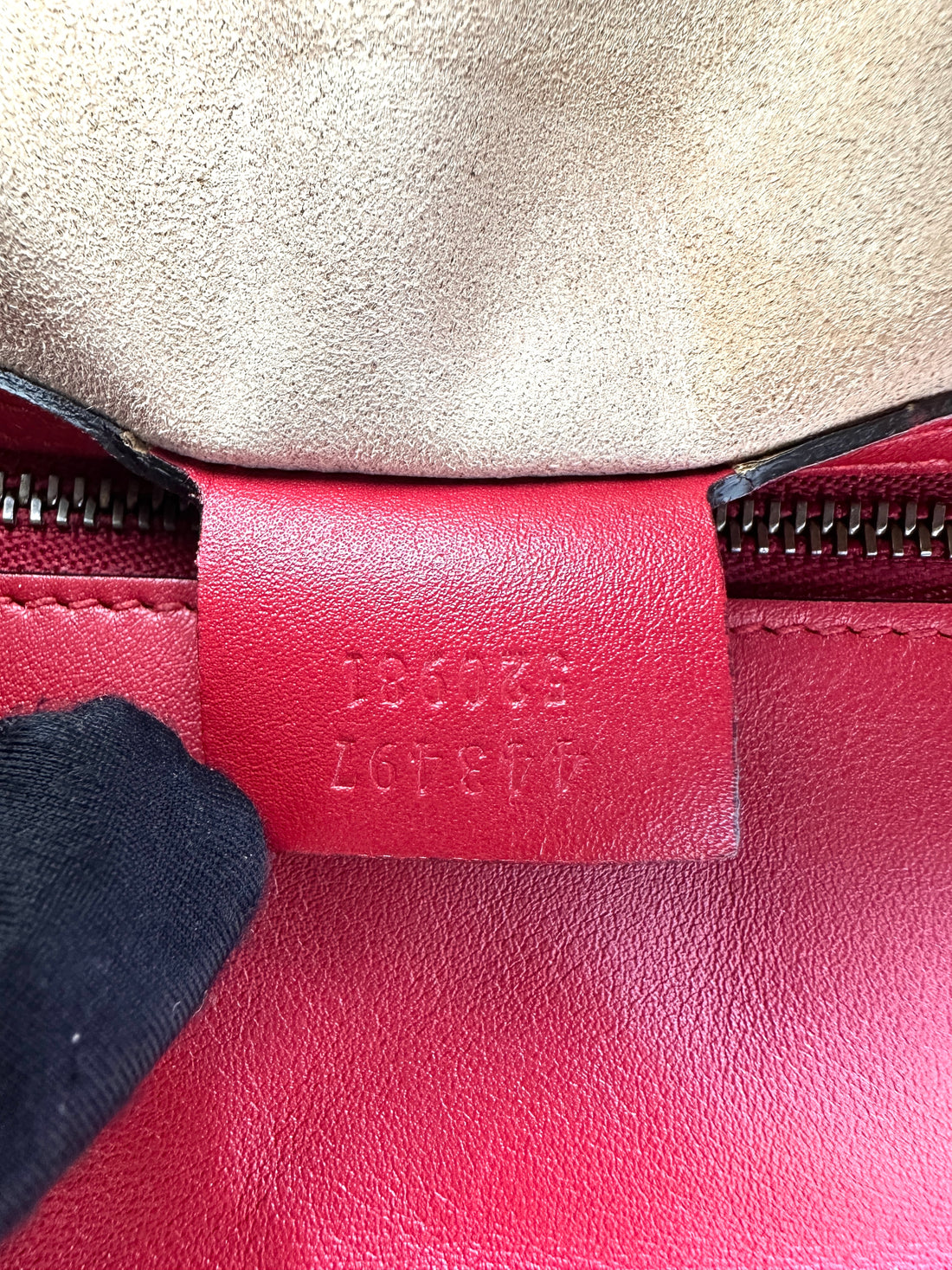 Gucci GG Marmont Red Matelasse Leather Medium Size Shoulder Bag GG1040