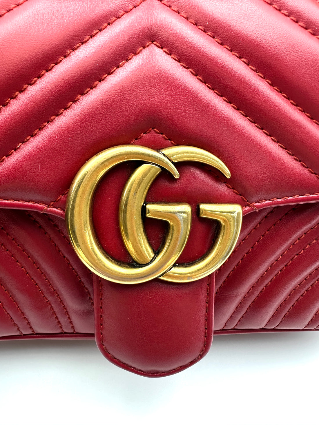 Gucci GG Marmont Red Matelasse Leather Shoulder Bag GG1044