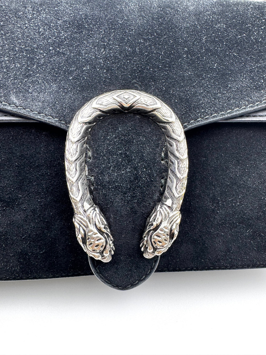 Gucci Dionysus Black Velvet Medium Size Shoulder Bag GG1052