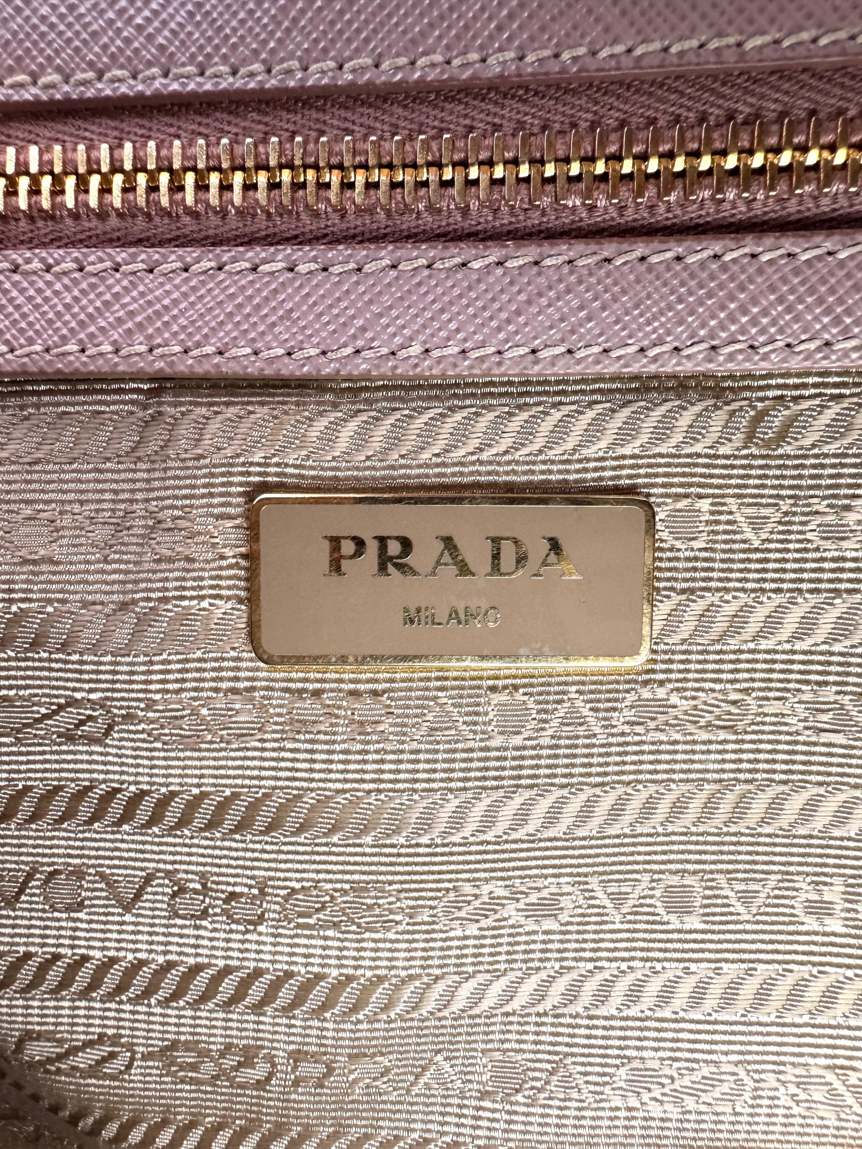 Prada Galleria Pink Saffiano Leather Small Size Handle Bag PR357