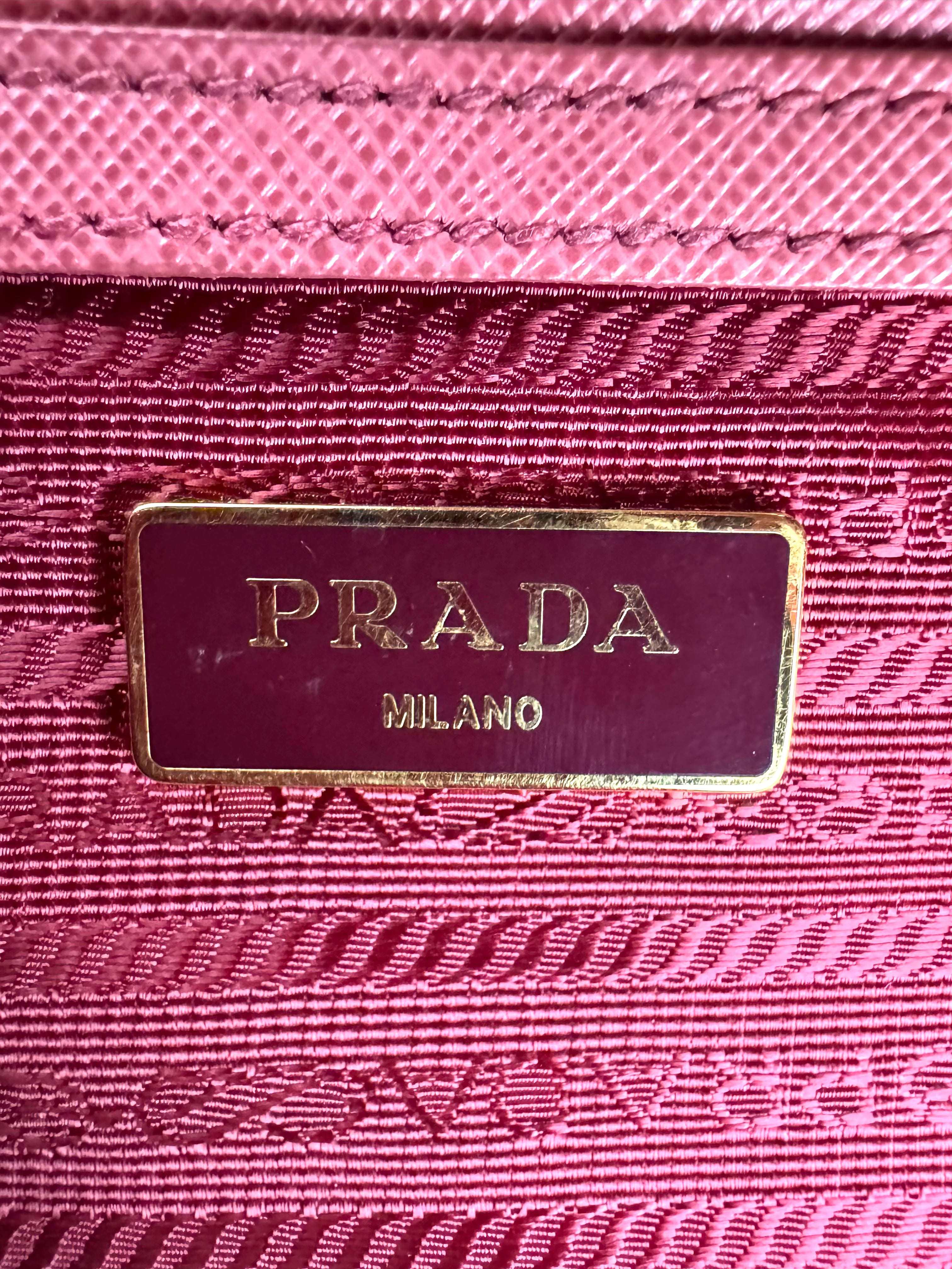Prada Galleria Pink Saffiano Leather Medium Size Handle Bag PR354