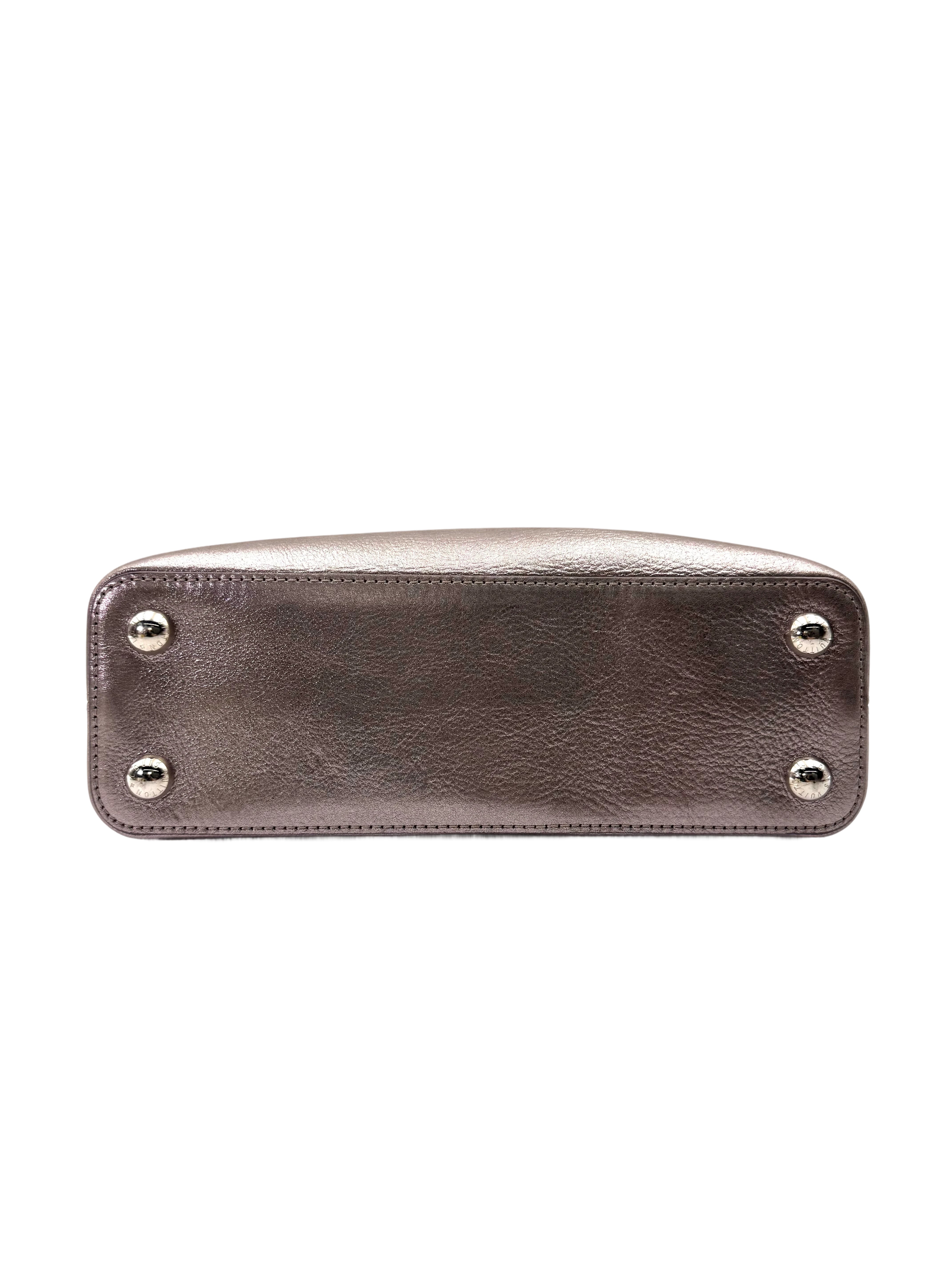 Louis Vuitton Capucines Grey Leather Handle Bag LV2780
