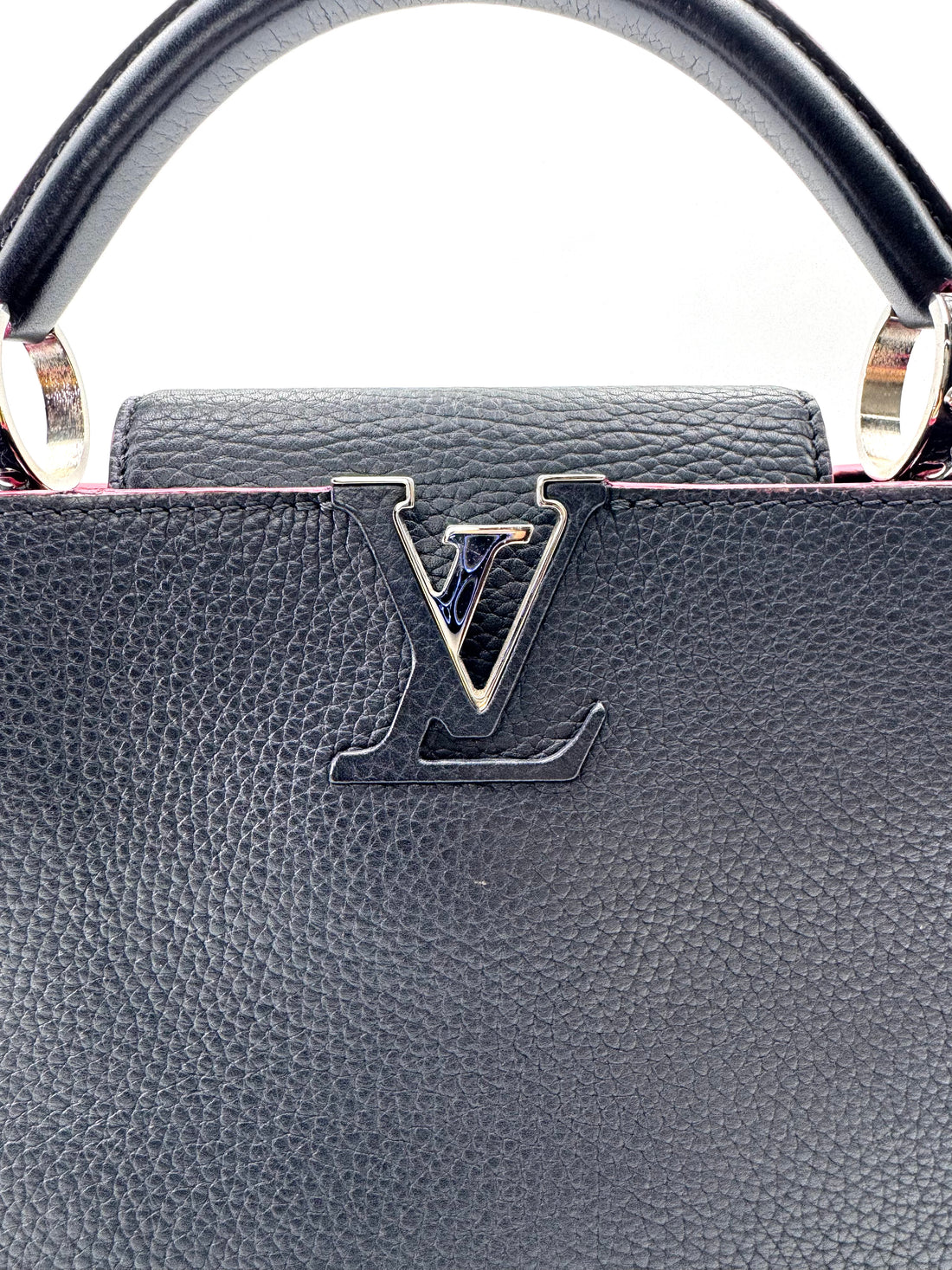 Louis Vuitton Capucines Black Leather Handle Bag LV2779