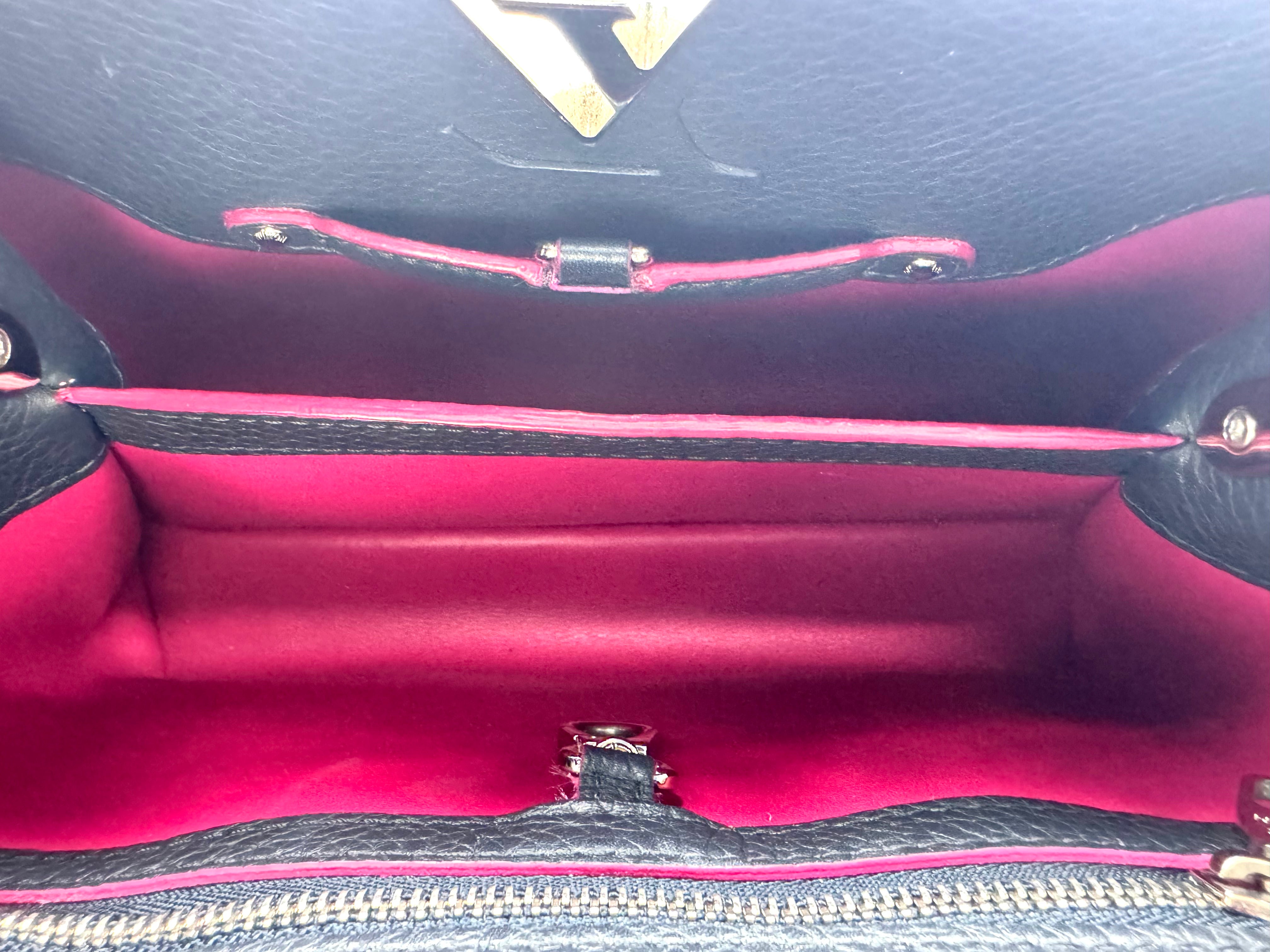 Louis Vuitton Capucines Black Leather Handle Bag LV2779