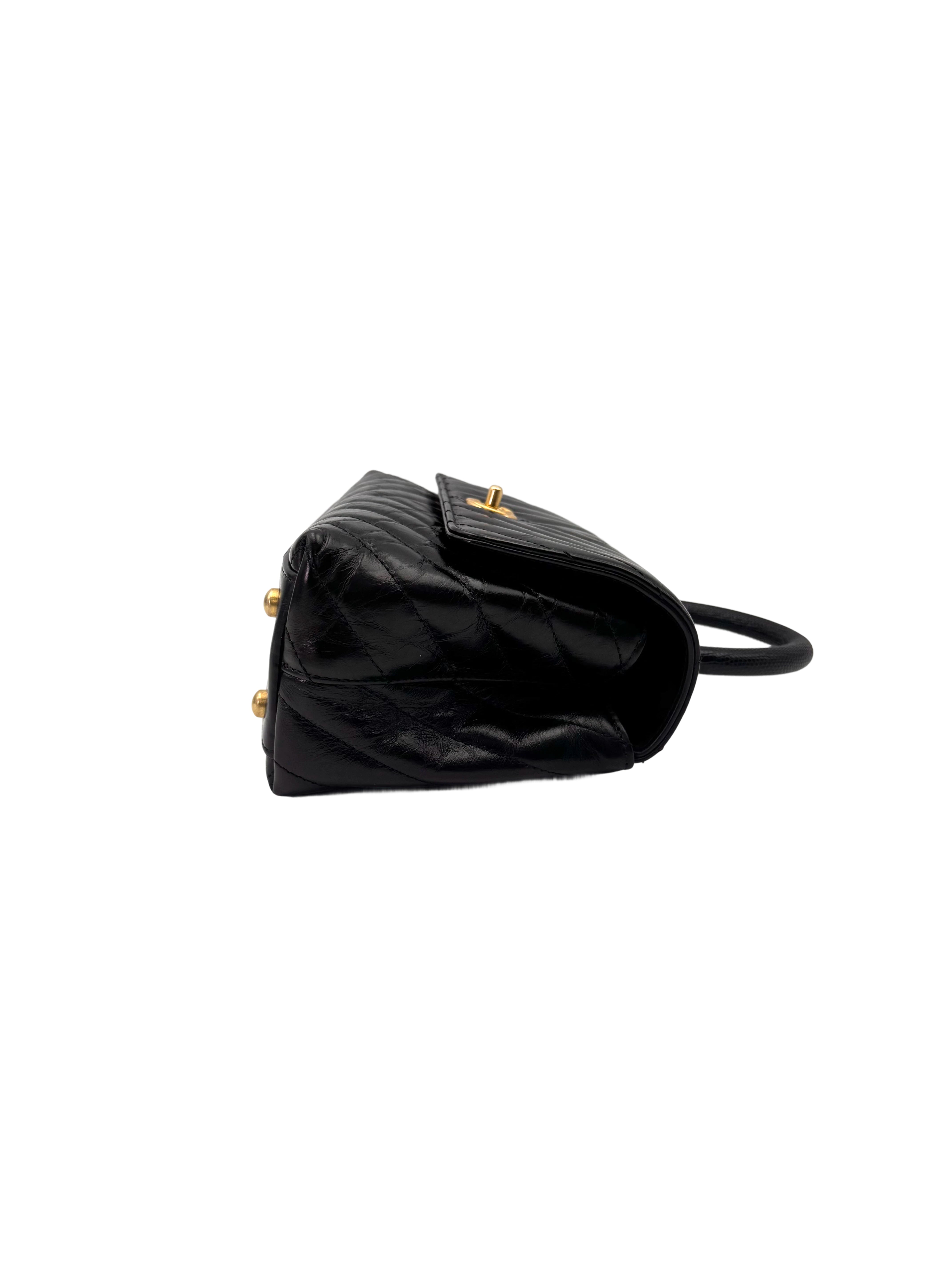Chanel CoCo Handle Black Chevron Quilted Calfskin Small Size Shoulder Bag(25***43) IRIS227