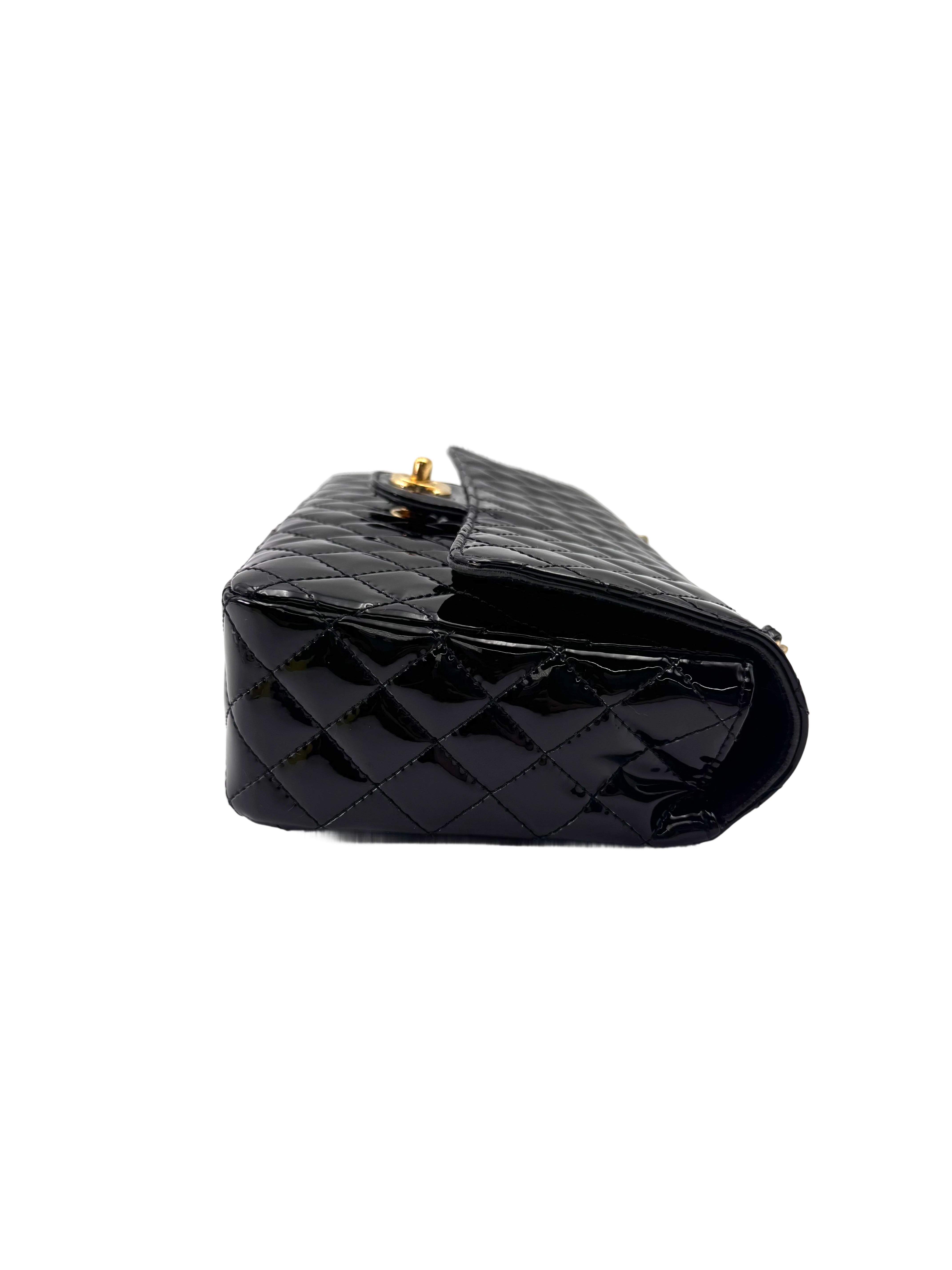 Chanel Classic Flap Black Quilted Patent Leather Medium Size Shoulder Bag With Valentine Charms(13***39) CC1992