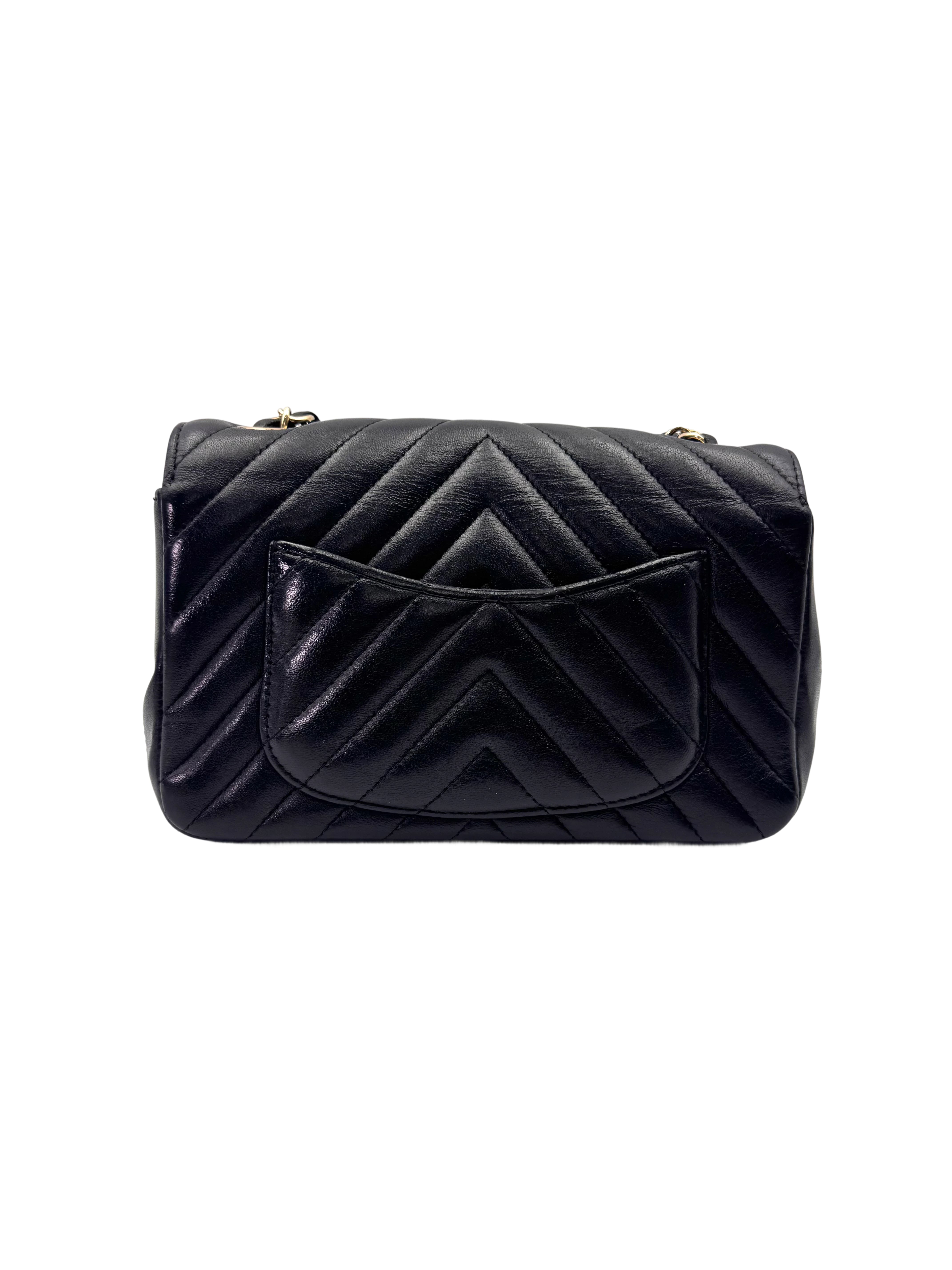 Chanel Classic Flap Black Chevron Quilted Leather Shoulder Bag With Gold Buckle(24***03) CC1993