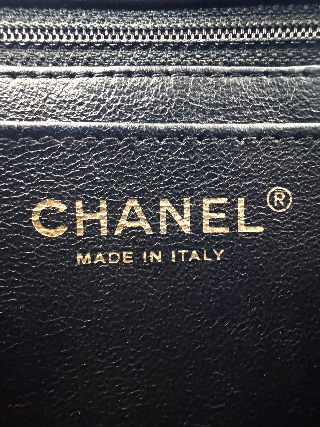 Chanel Classic Flap Black Chevron Quilted Leather Shoulder Bag With Gold Buckle(24***03) CC1993