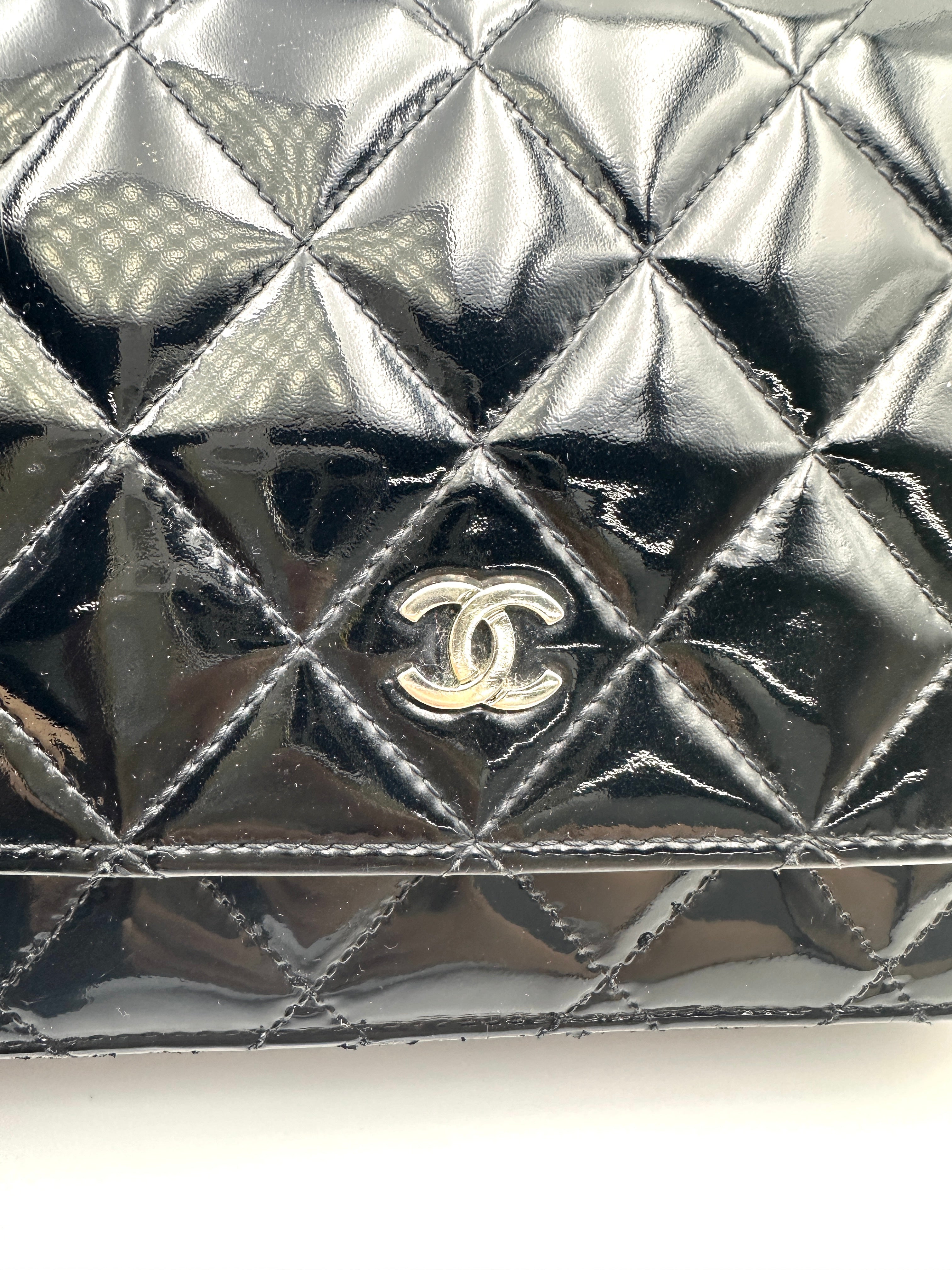 Chanel Black Quilted Patent Leather Wallet On Chain(18***66) CC1995