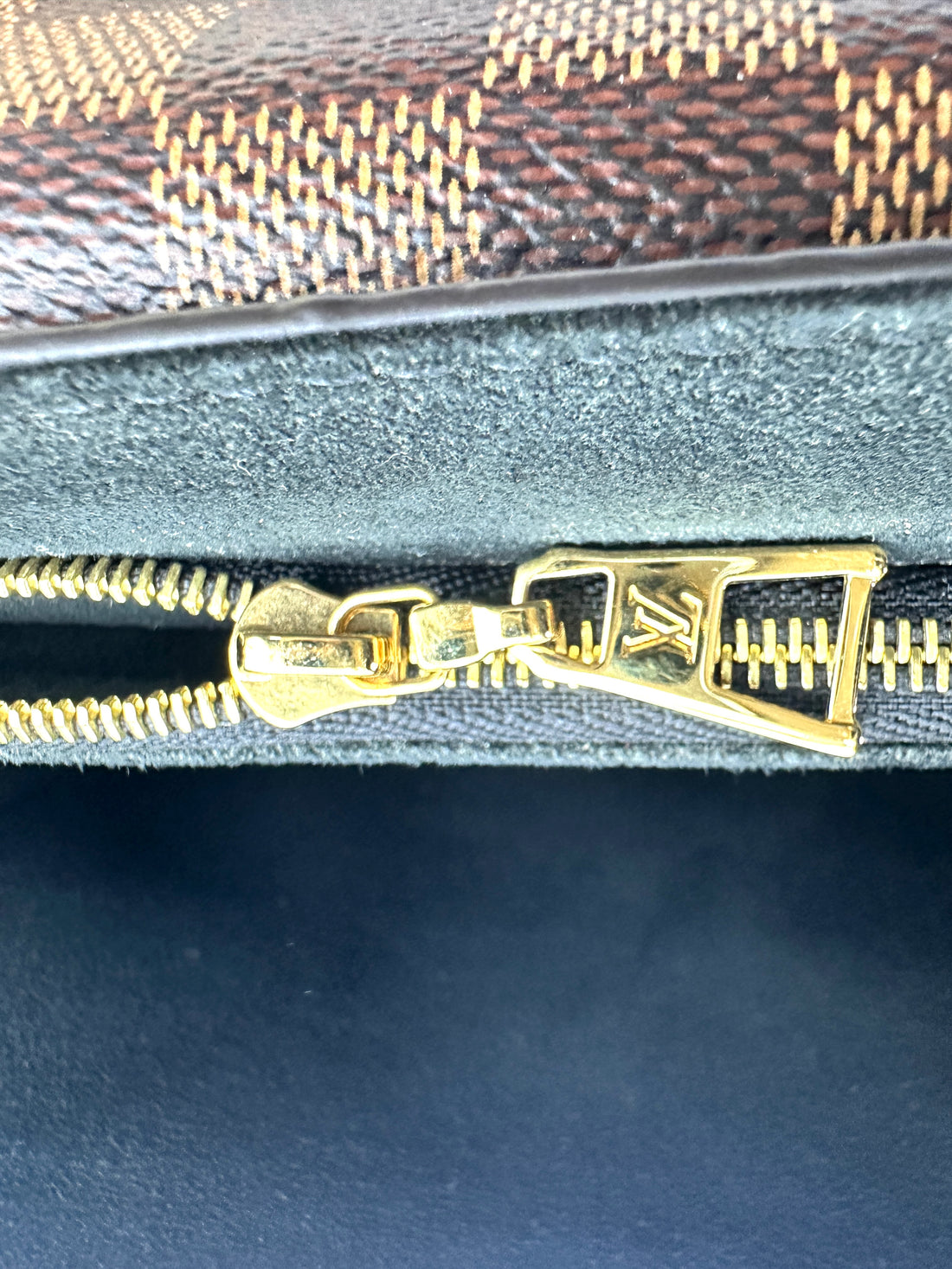 Louis Vuitton Vavin Damier Ebene Canvas Shoulder Bag LV2785