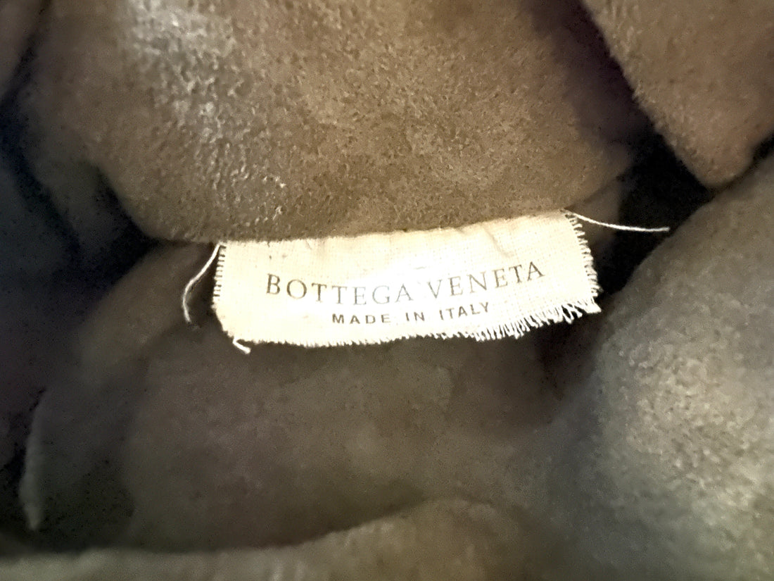 Bottega Veneta Pink Intrecciato Studded Leather Handle Bag BV131