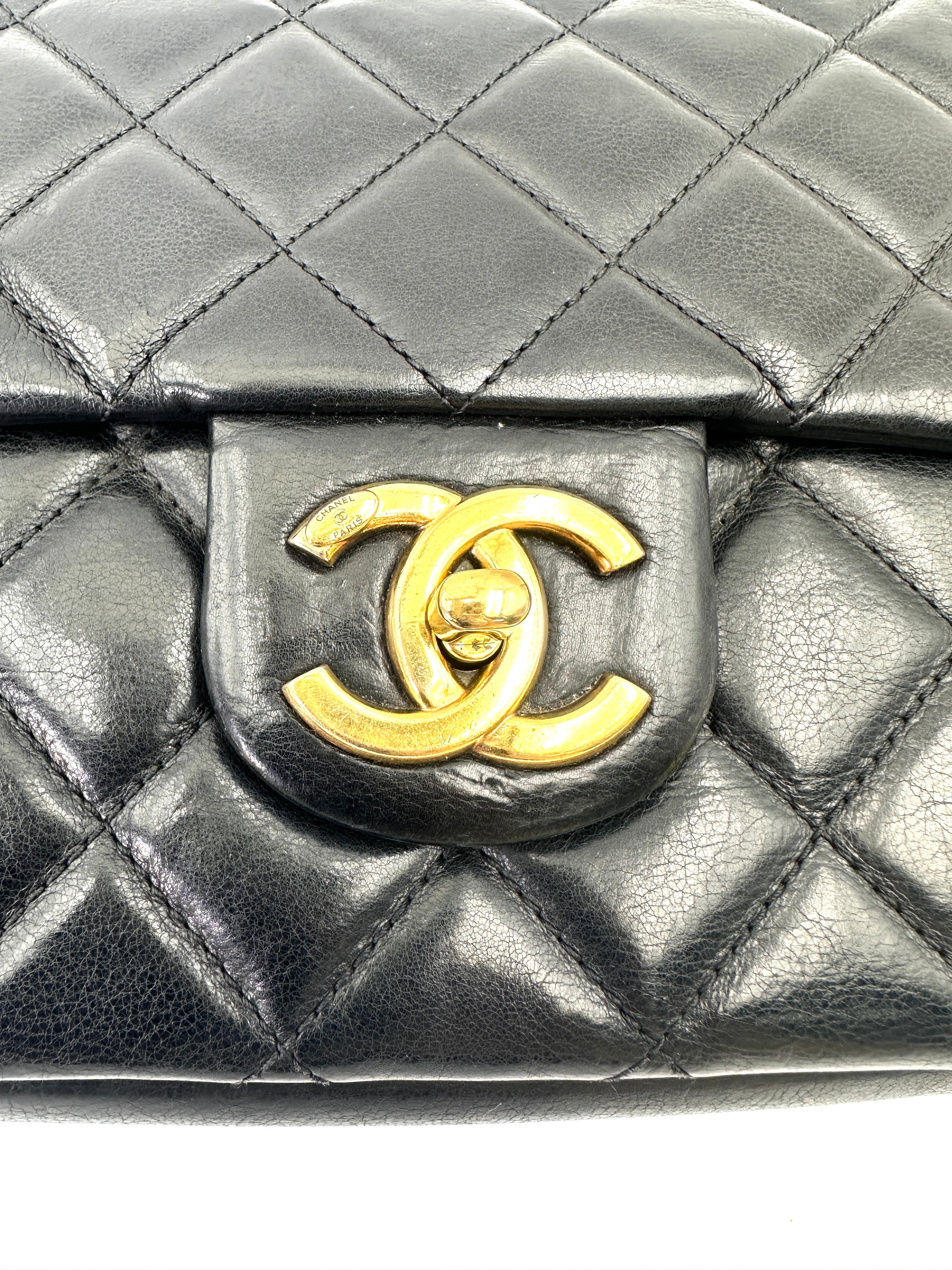 Chanel 13K Classic Flap Black Quilted Leather Shoulder Bag With Gold Buckle(17***61) IRIS228