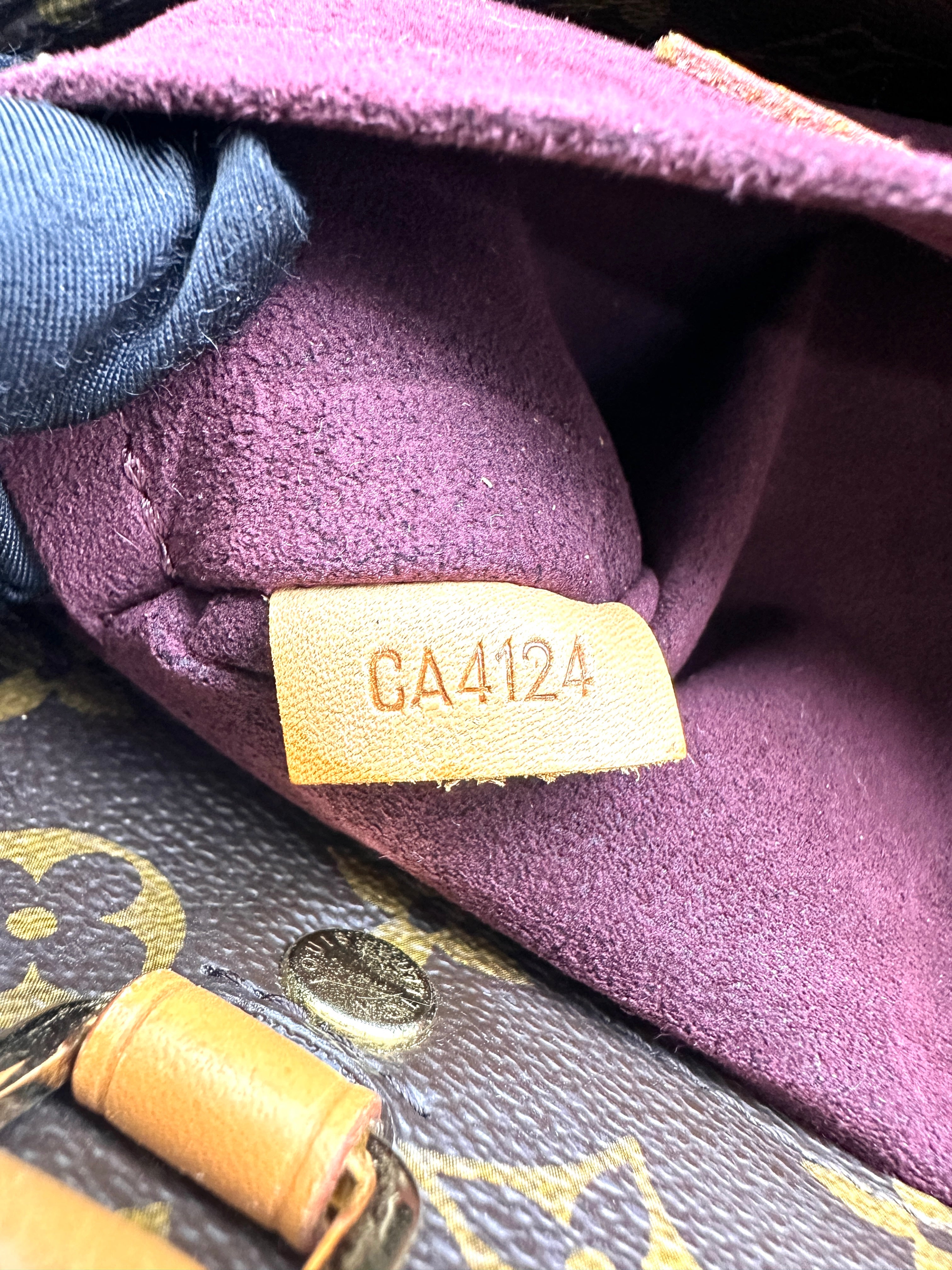 Louis Vuitton Montaigne BB Monogram Canvas Handle Bag LV2794