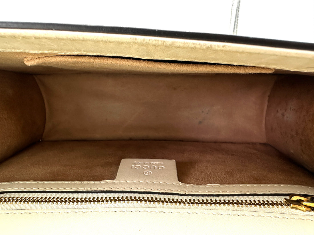 Gucci Sylvie White Leather Medium Size Shoulder Bag GG1078