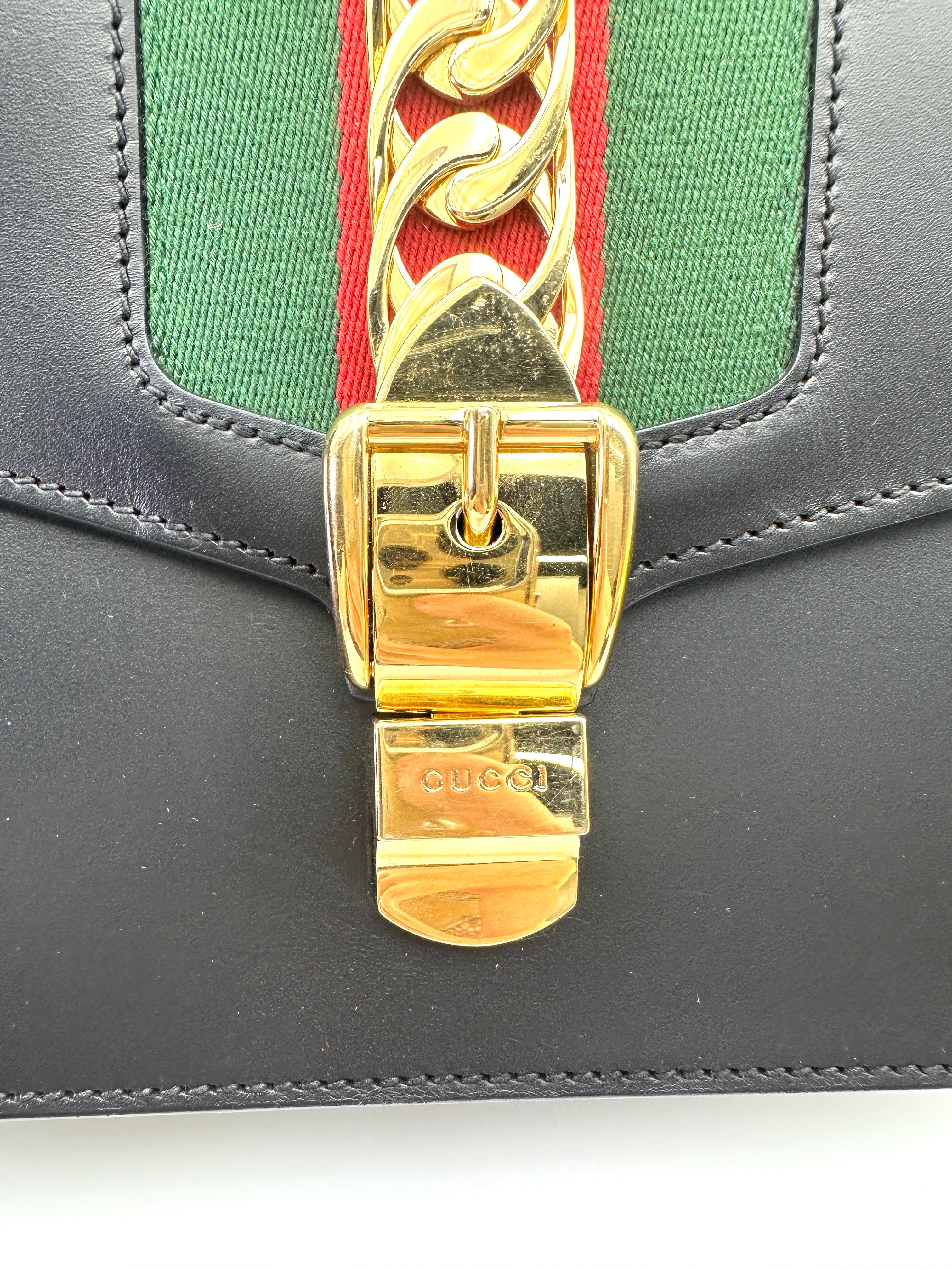 Gucci Sylvie Black Leather Shoulder Bag GG1061