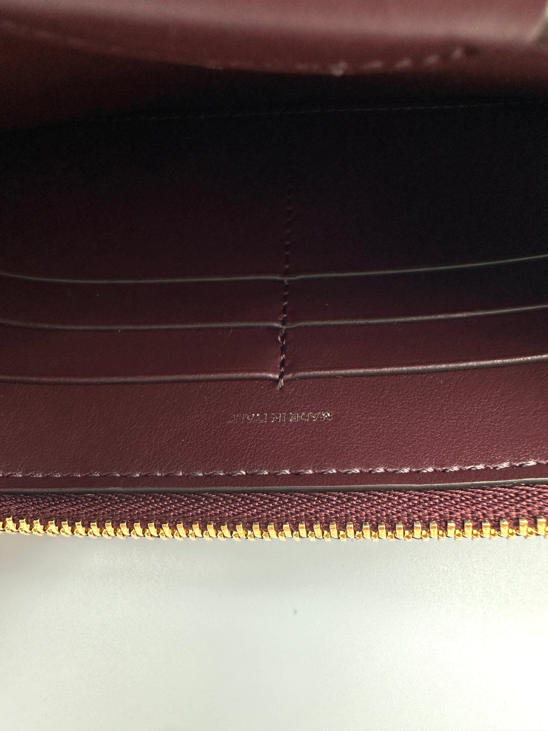 Burberry Hazelmere Burgundy Leather Shoulder Bag BR58