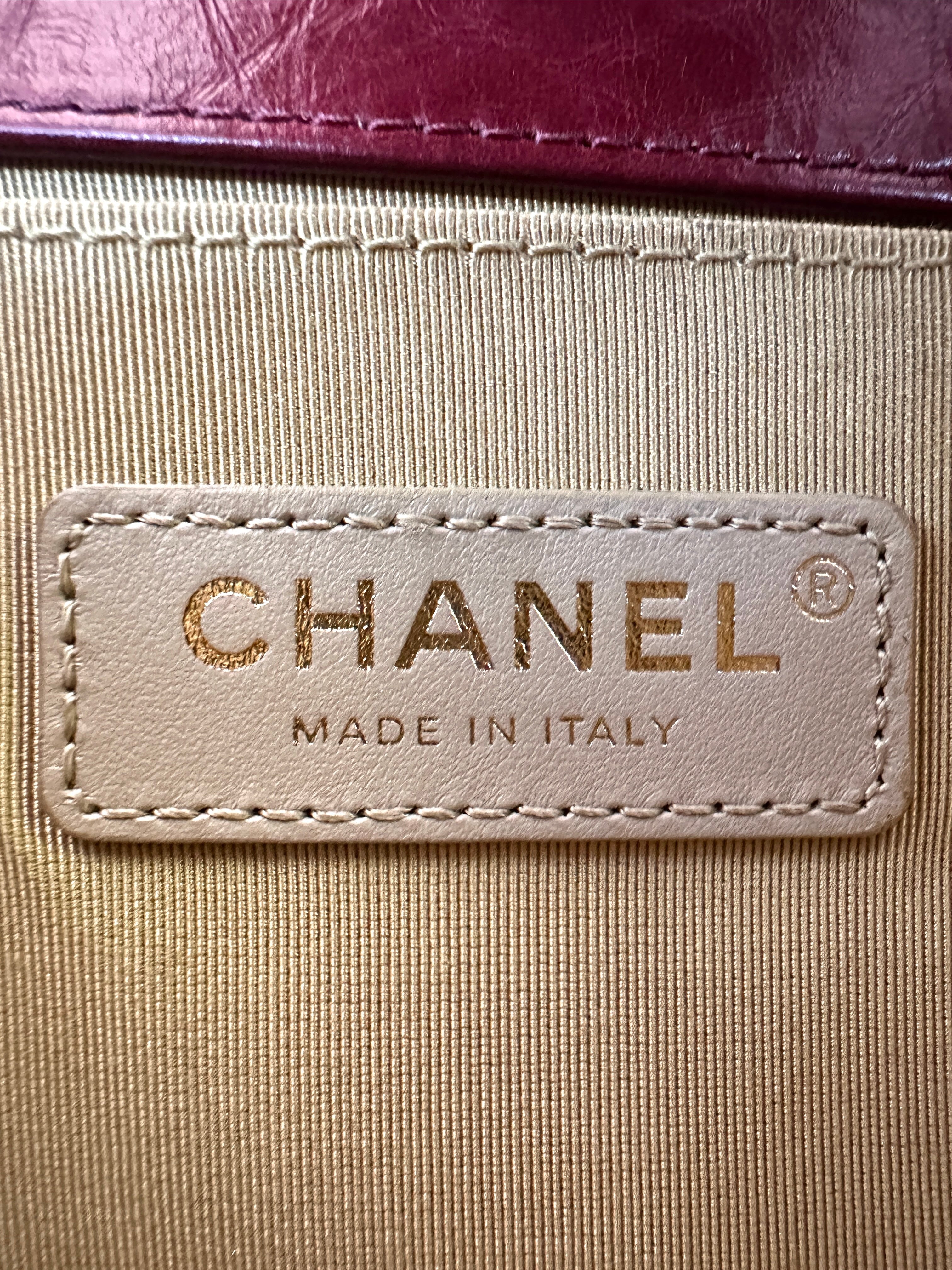 Chanel LeBoy Red Chevron Quilted Calfskin Small Size Flap Bag With Gold Hardware(26***89) CC1996