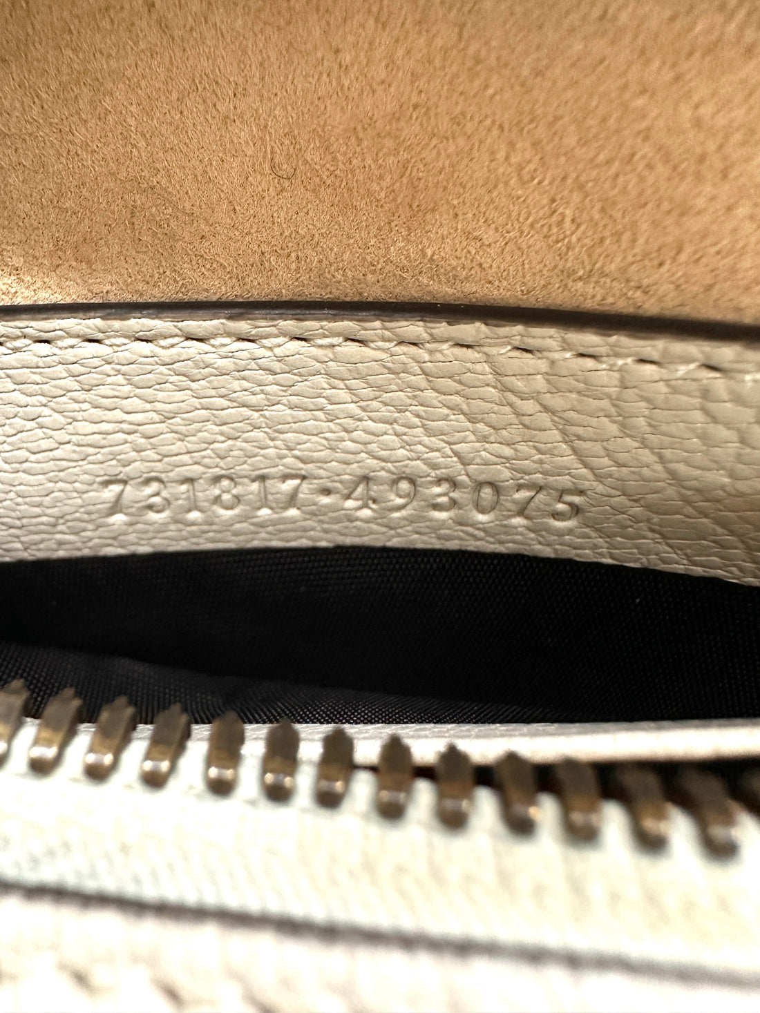 Gucci Aphrodite White Leather Shoulder Bag GG1073