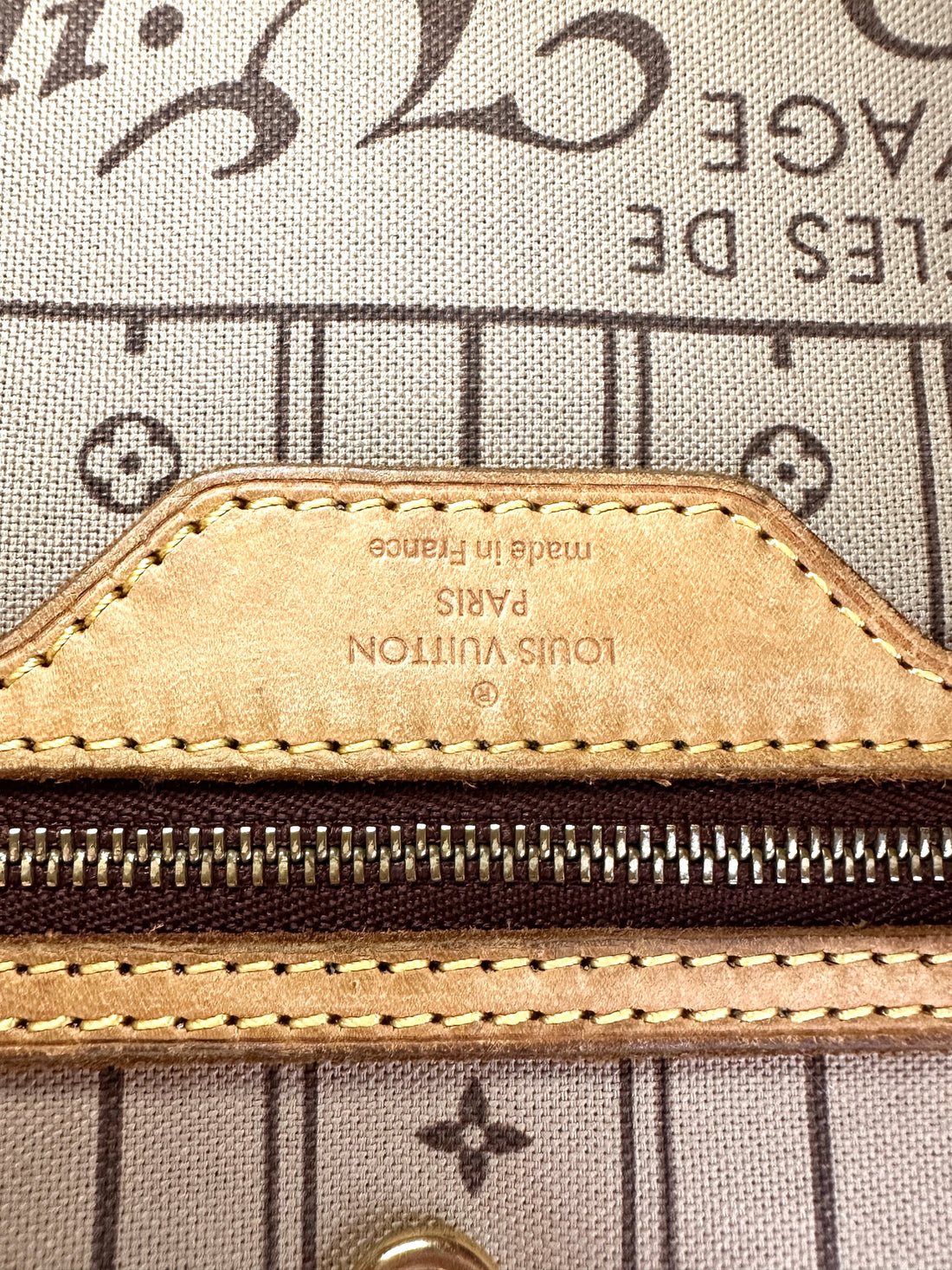 Louis Vuitton Neverfull MM Monogram Canvas Handle Bag LV2802