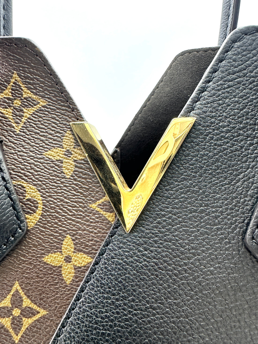 Louis Vuitton Kimono Monogram Canvas & Black Leather Handle Bag LV2803