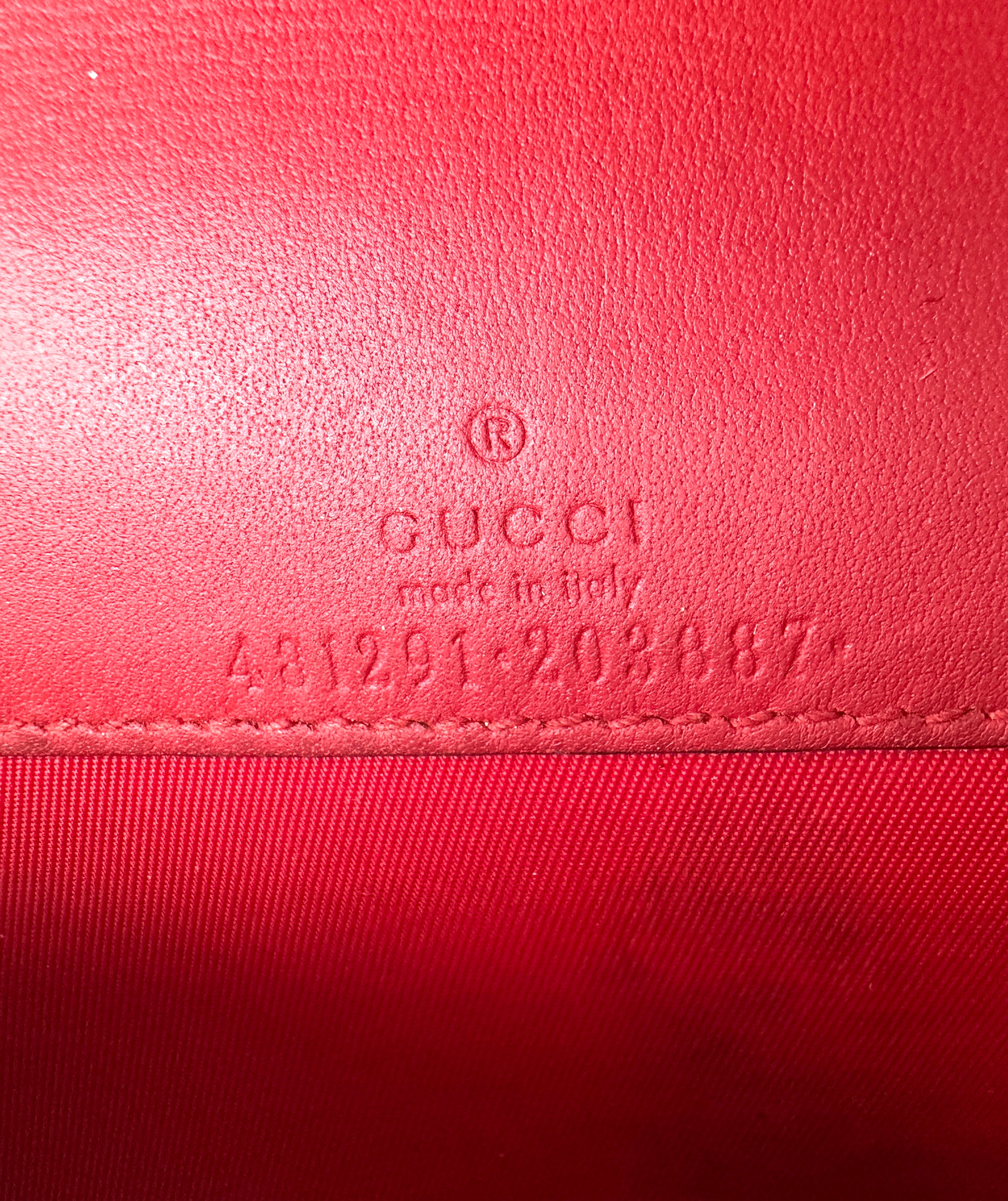 Gucci Cherry GG Supreme Chain Shoulder Bag GG1067