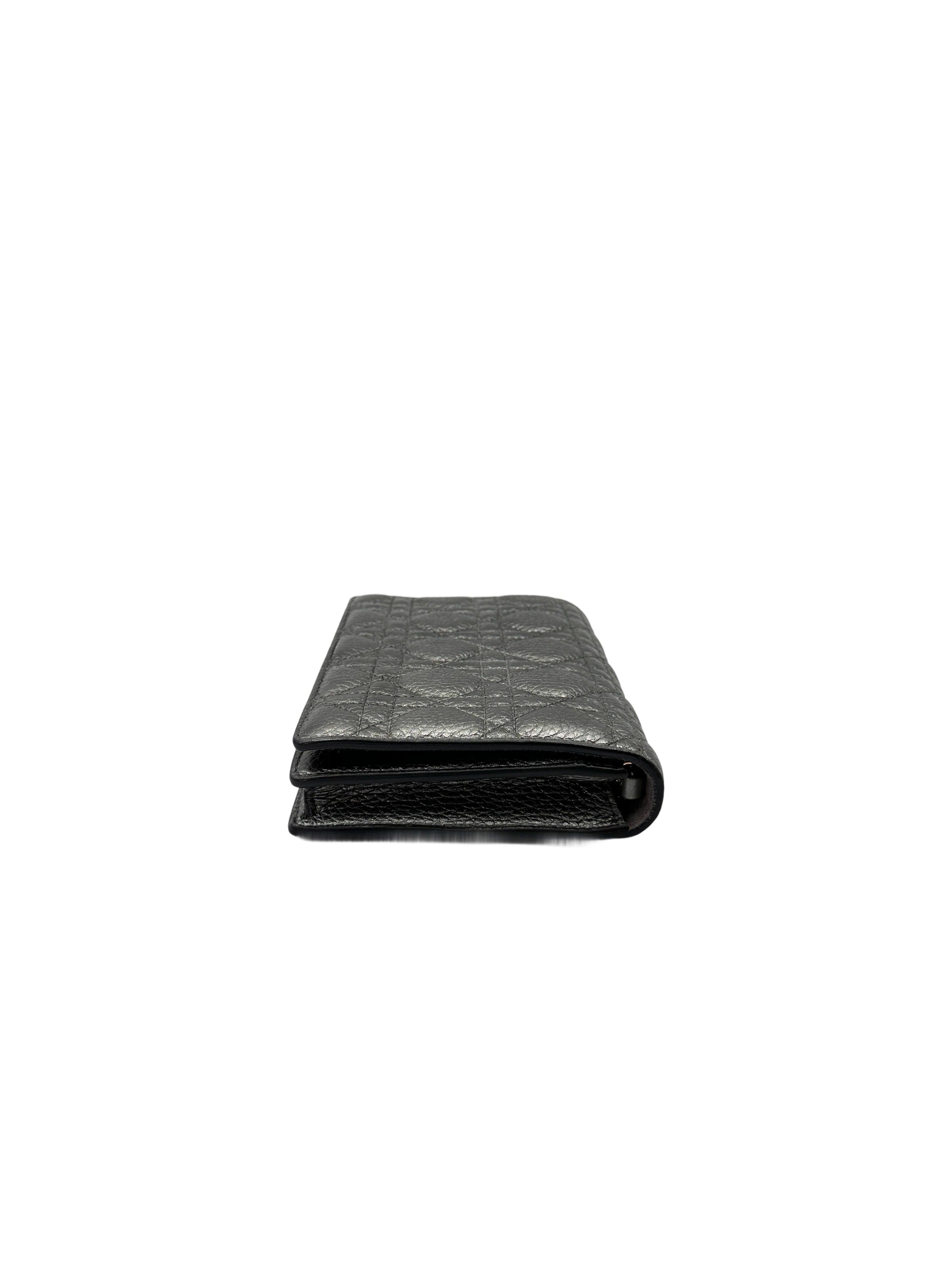 Christian Dior Lady Dior Silver Cannage Leather Chain Clutch DR742