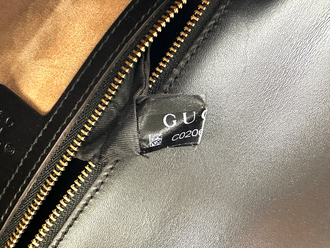 Gucci Sylvie Black Leather Medium Size Shoulder Bag GG1077