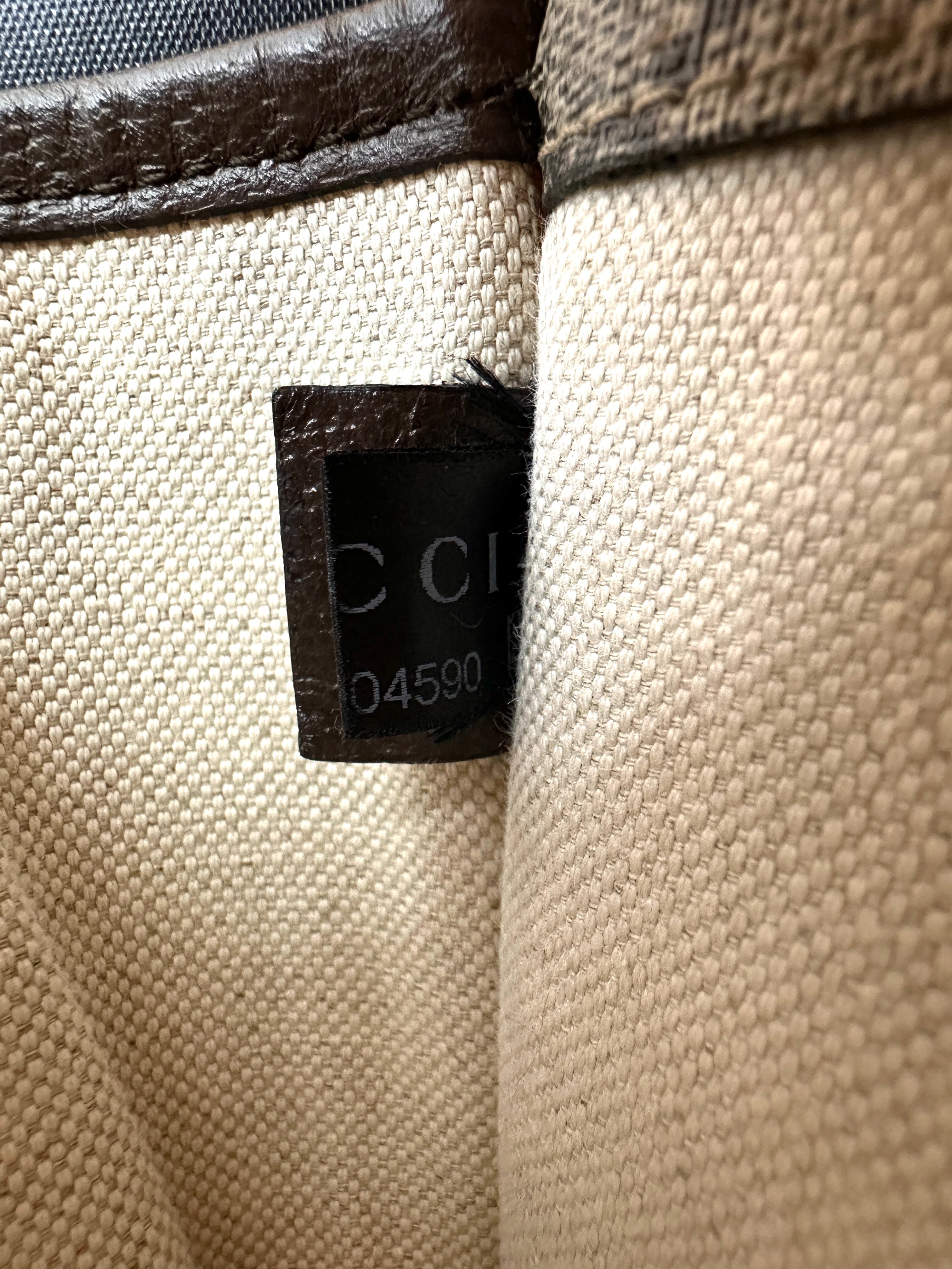 Gucci Neo GG Supreme Canvas Belt Bag GG1068