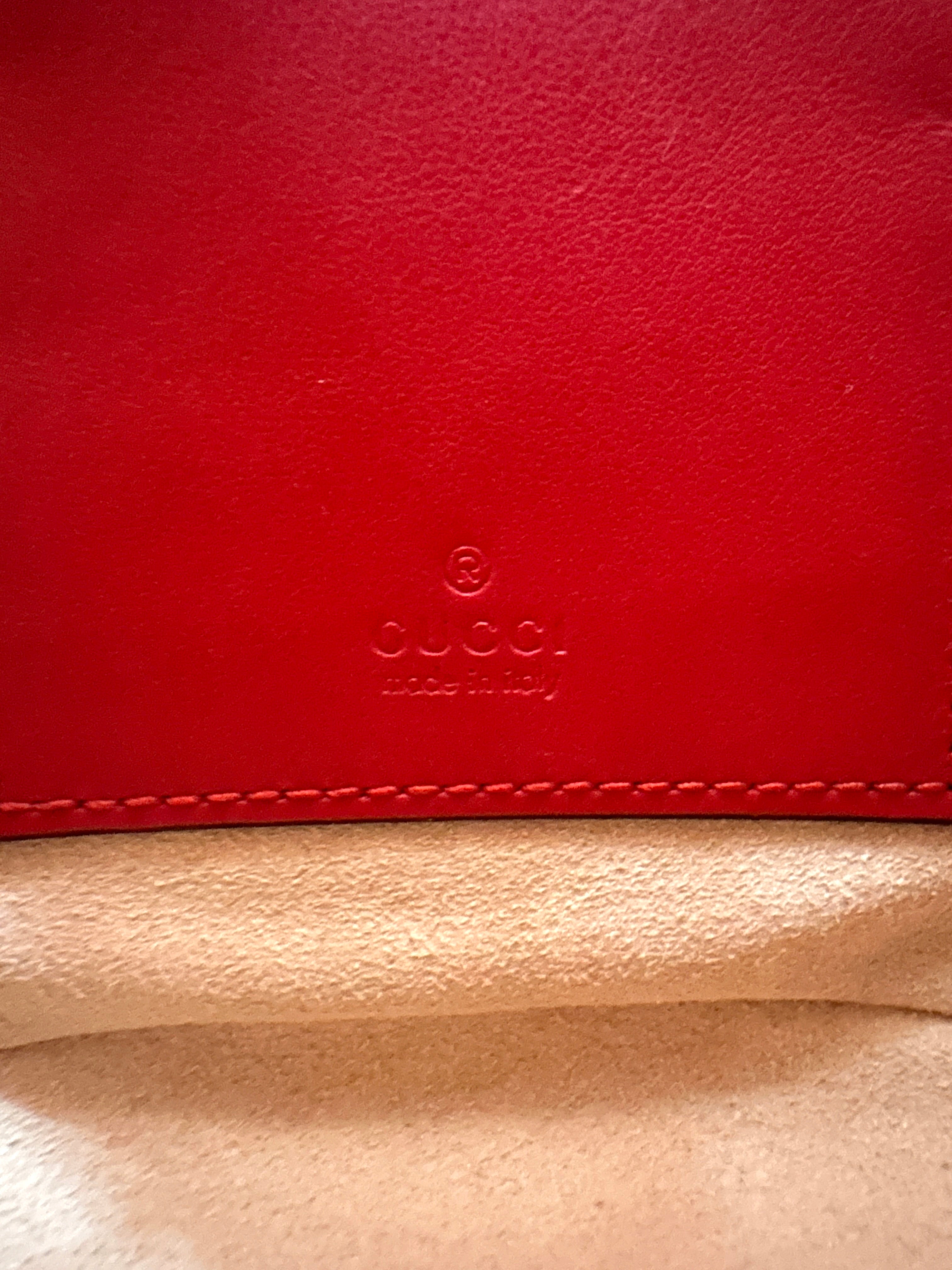 Gucci GG Marmont Red Matelasse Leather Mini Bucket Bag GG1069