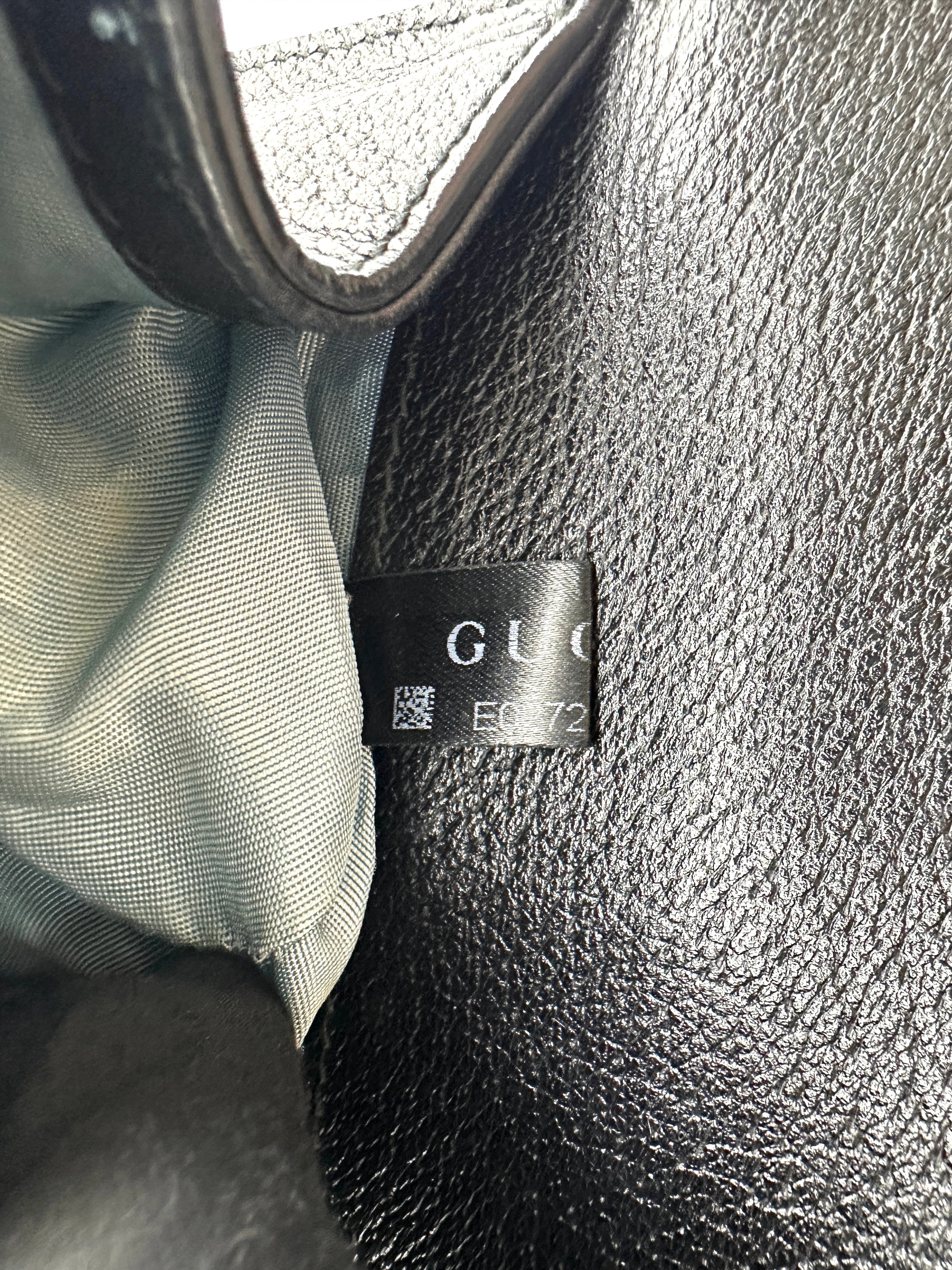 Gucci Padlock Bee Star Black Leather Shoulder Bag GG1071