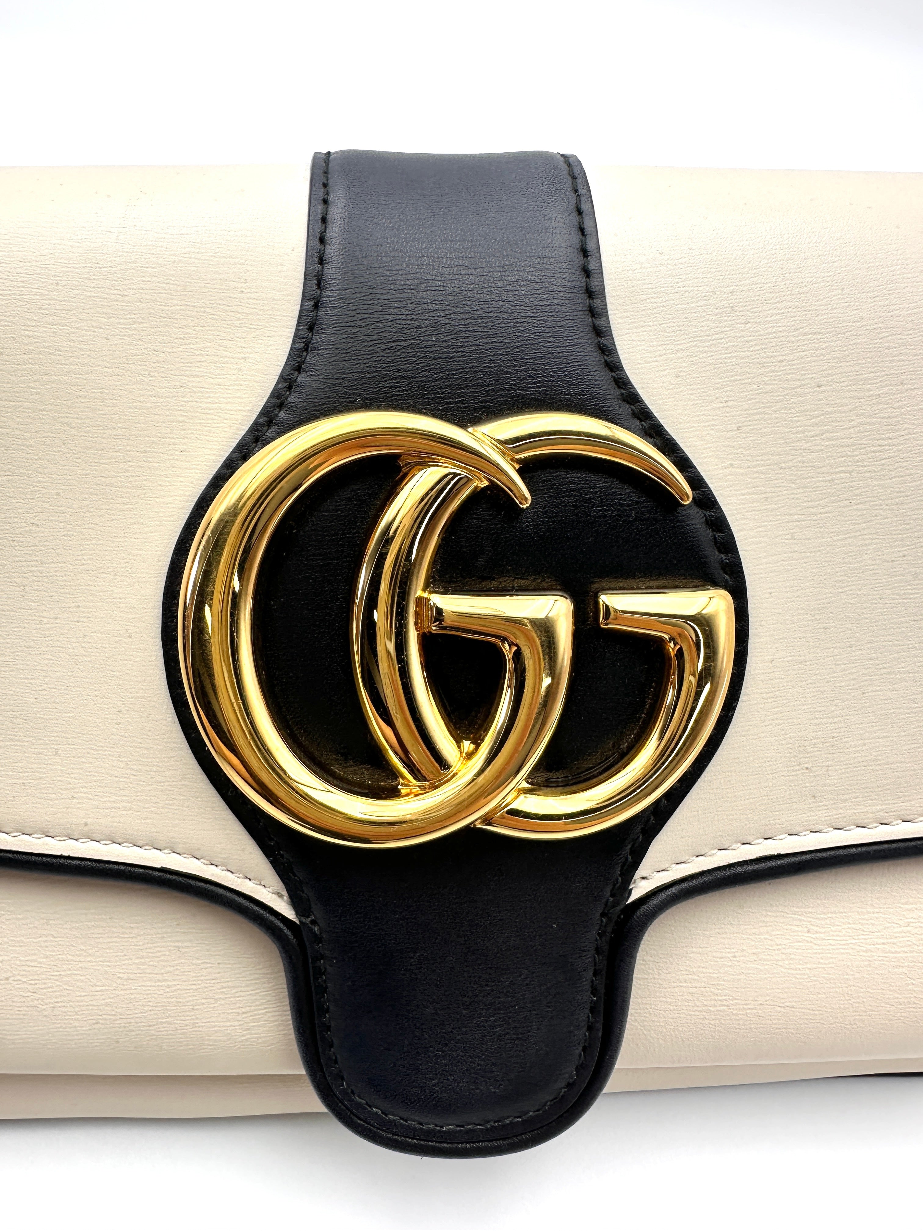 Gucci Arli White/Black Leather Shoulder Bag GG1070