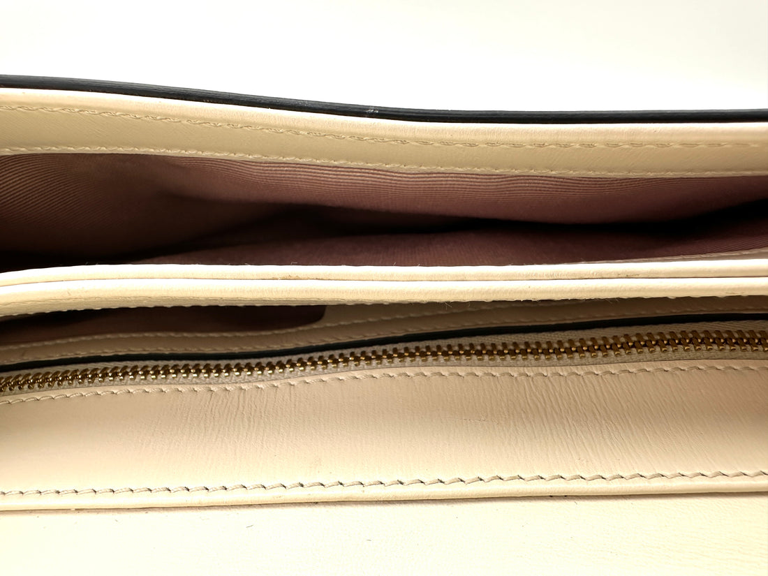 Gucci Arli White/Black Leather Shoulder Bag GG1070