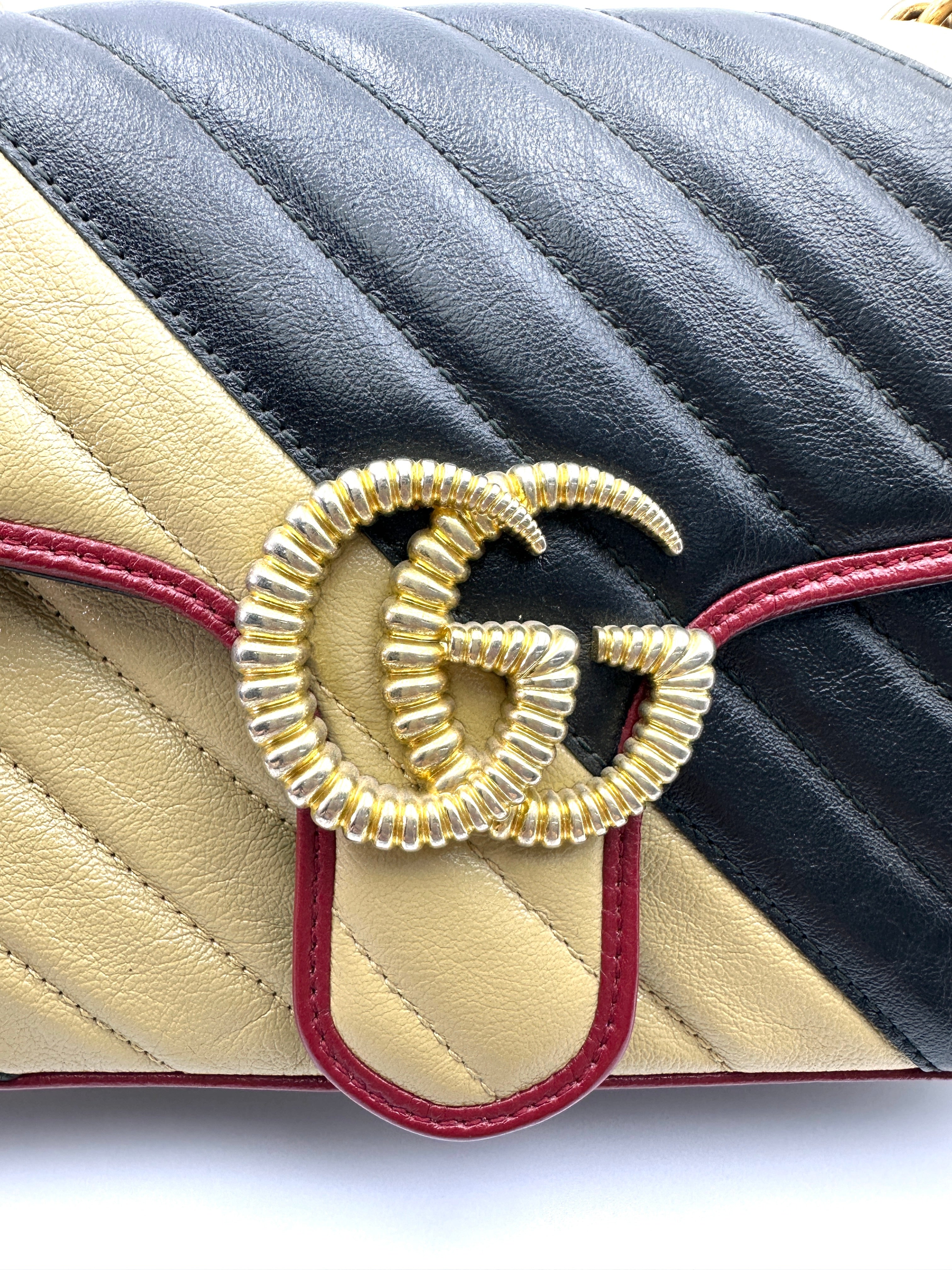 Gucci GG Marmont Black/Beige Matelasse Leather Medium Size Shoulder Bag GG1074