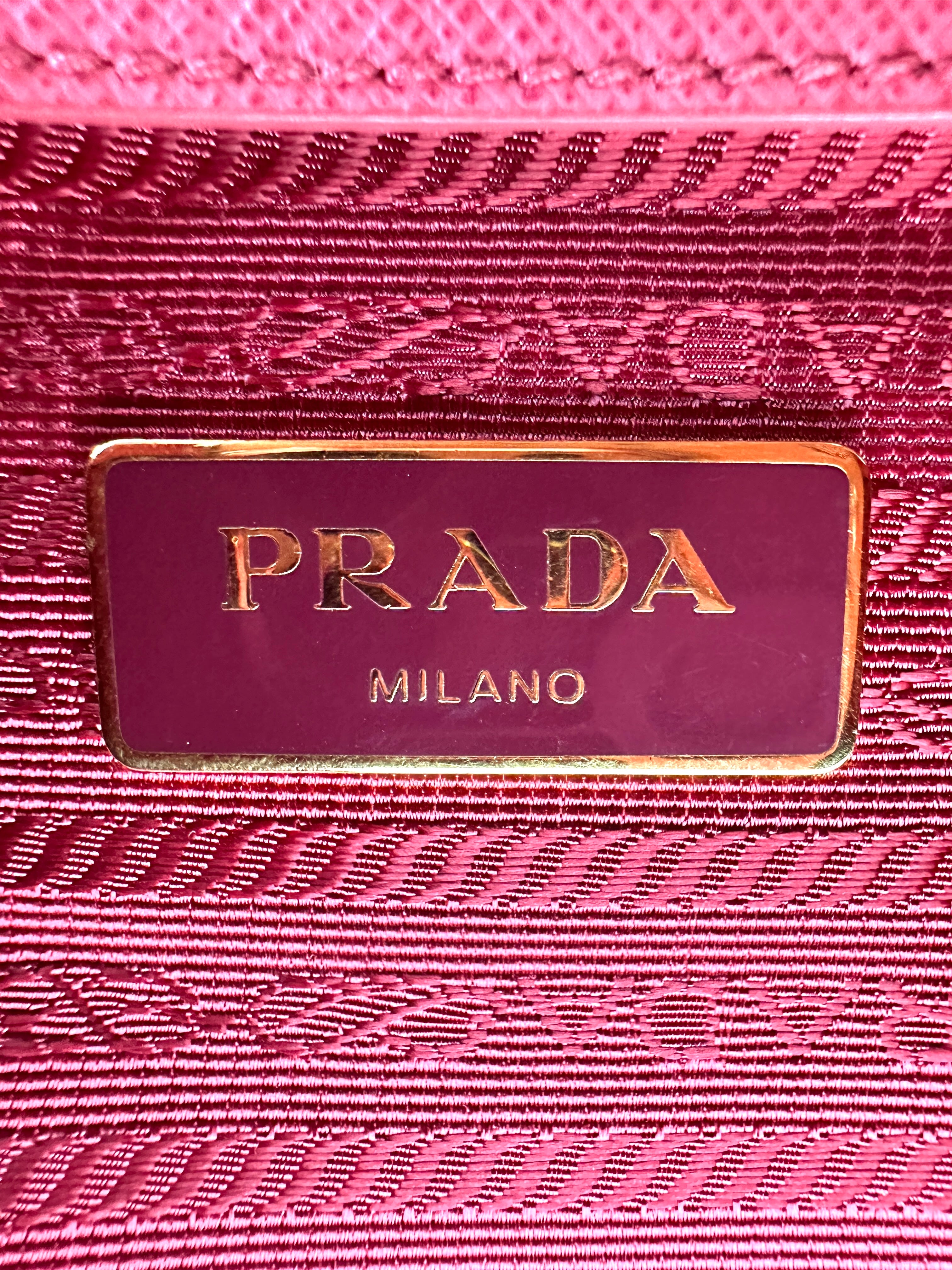 Prada Promenade Pink Saffiano Leather Handle Bag PR372