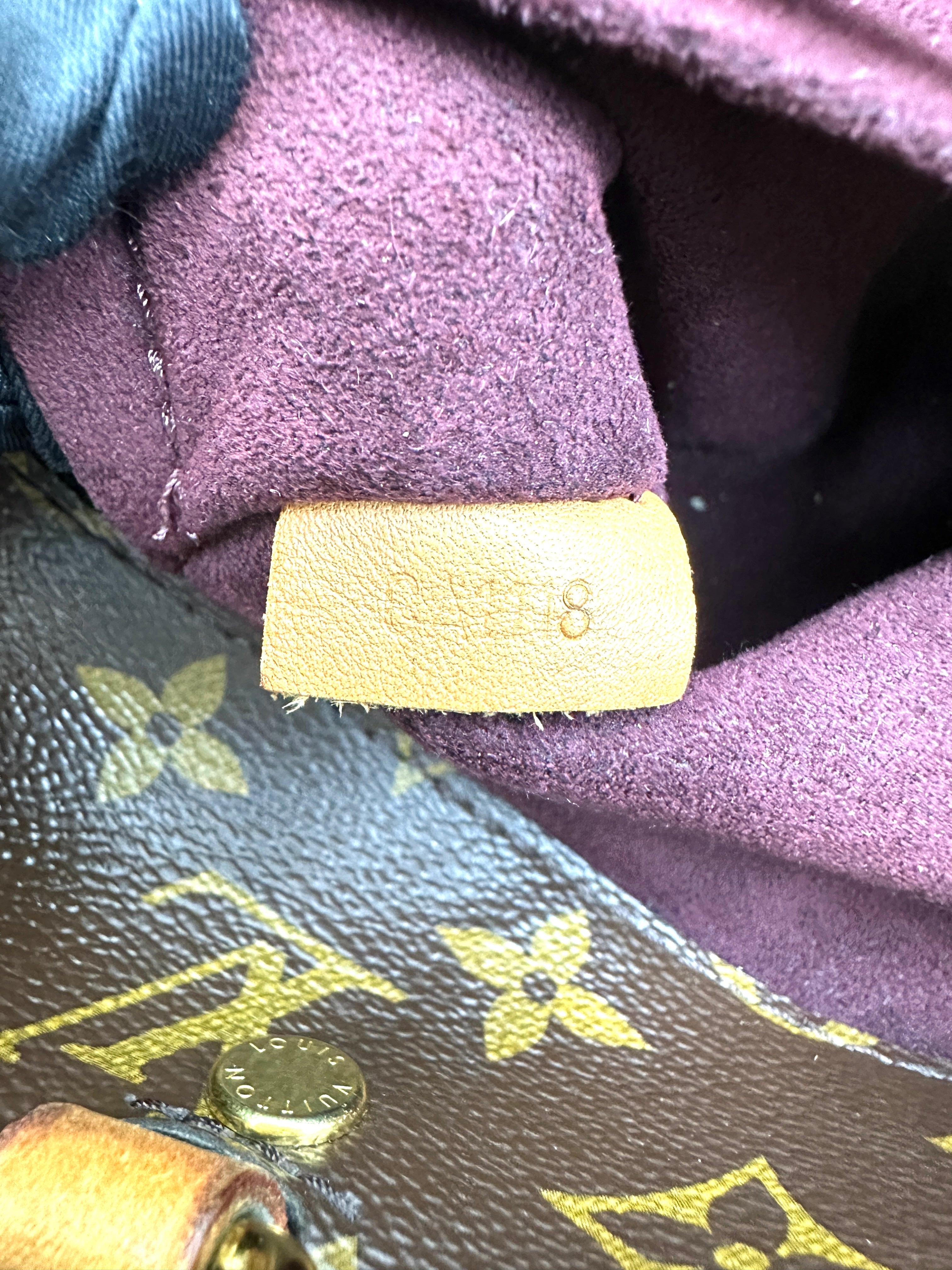 Louis Vuitton Montaigne MM Monogram Canvas Handle Bag LV2805