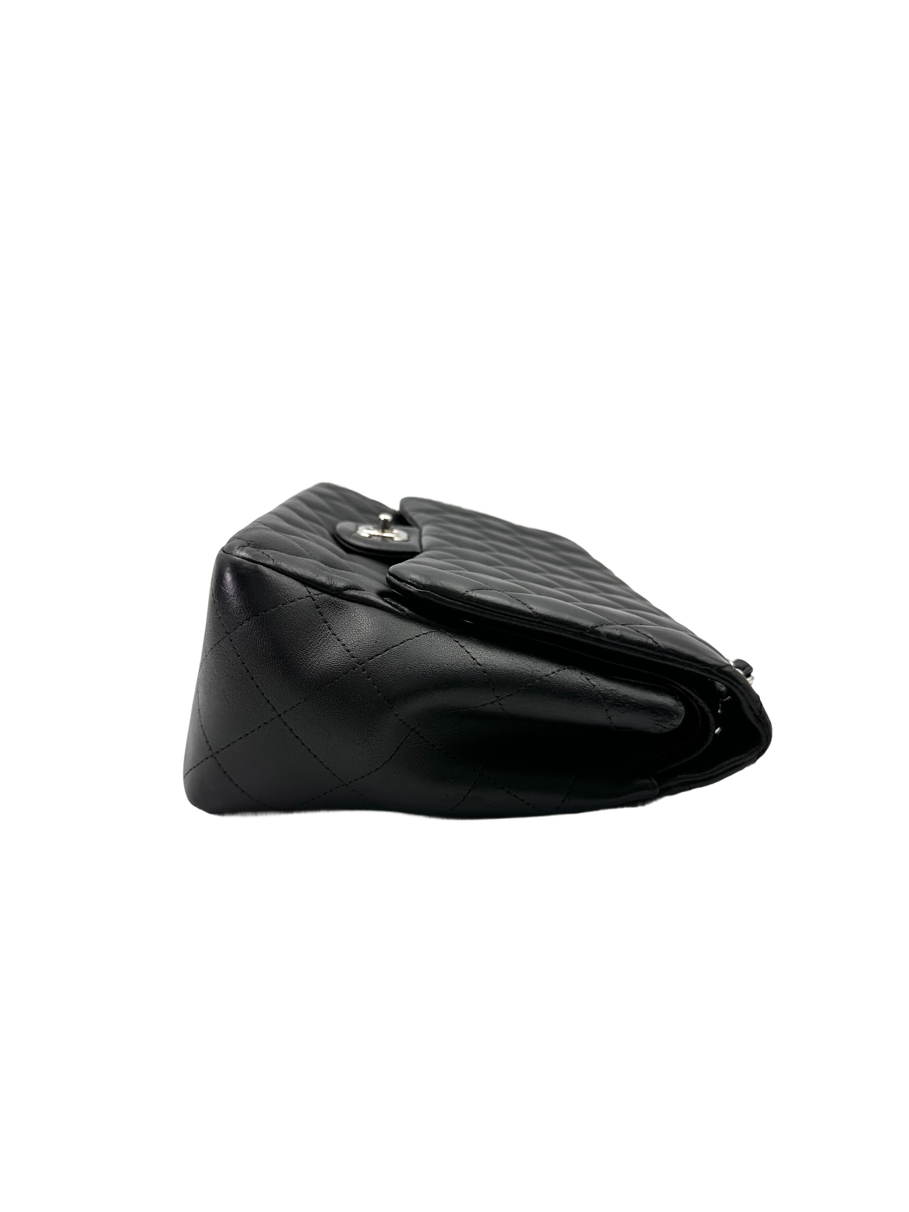 Chanel Classic Flap Black Quilted Leather Medium Size Flap Bag With Silver Buckle(18***39) CC2000
